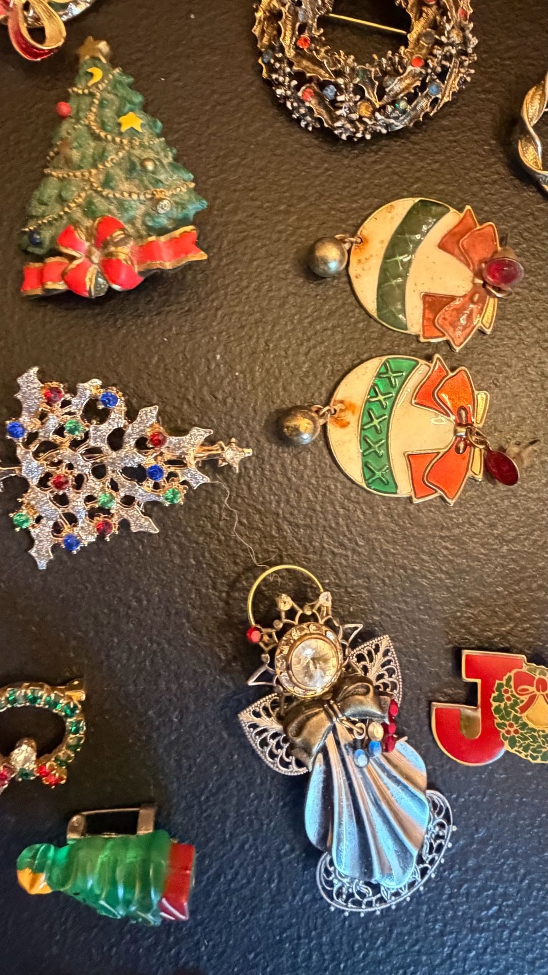 Vintage Christmas Jewelry Lot 6