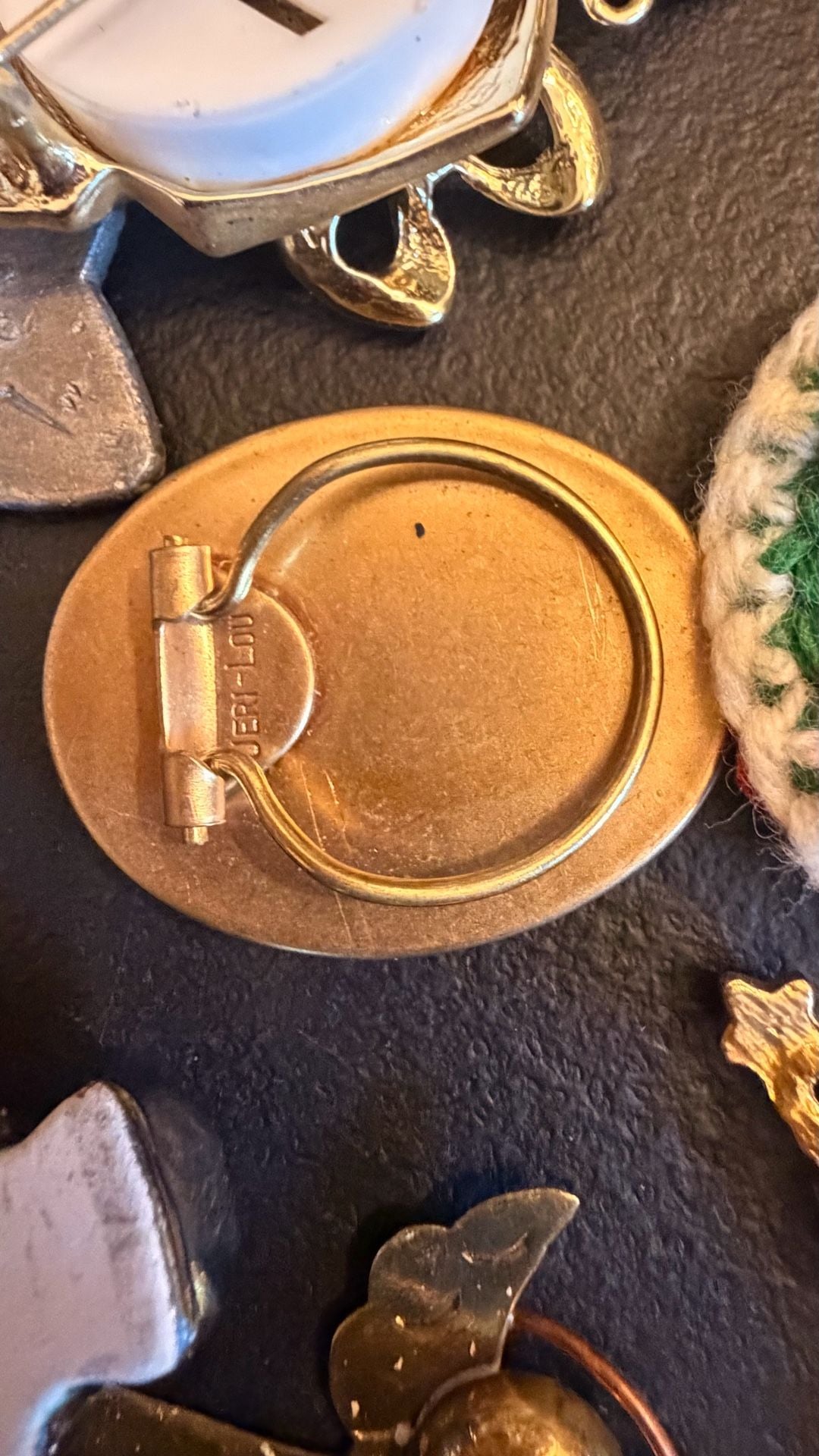 Vintage Christmas Jewelry Lot 11
