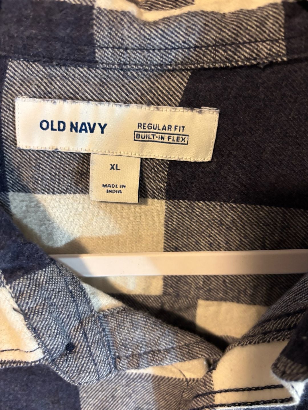 Old Navy Flannel Shirt Size XL Blue White Plaid 4