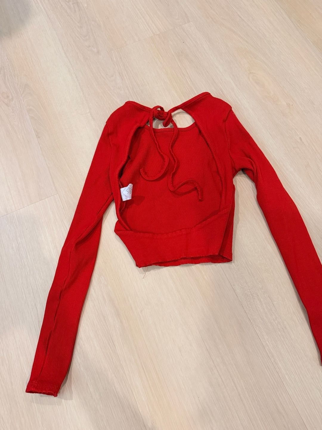 Attirance Long Sleeve Crop Top Red Ribbed Backless Open Back 3