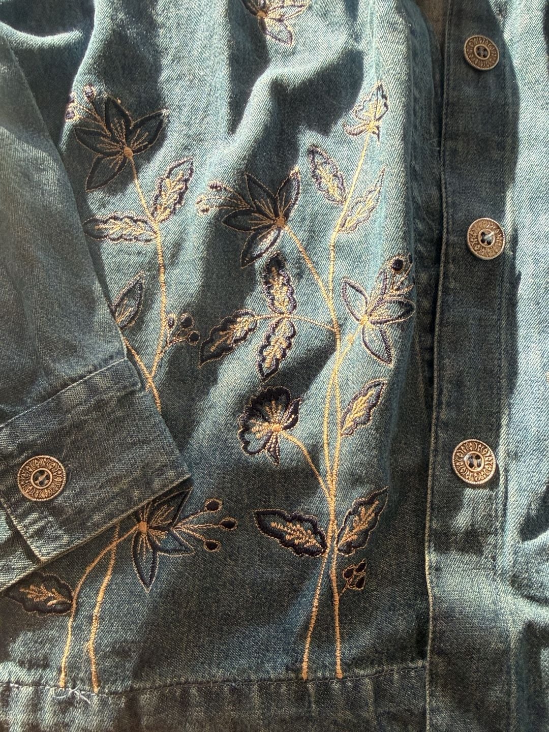 New Direction Embroidered Denim Jacket Size M 5