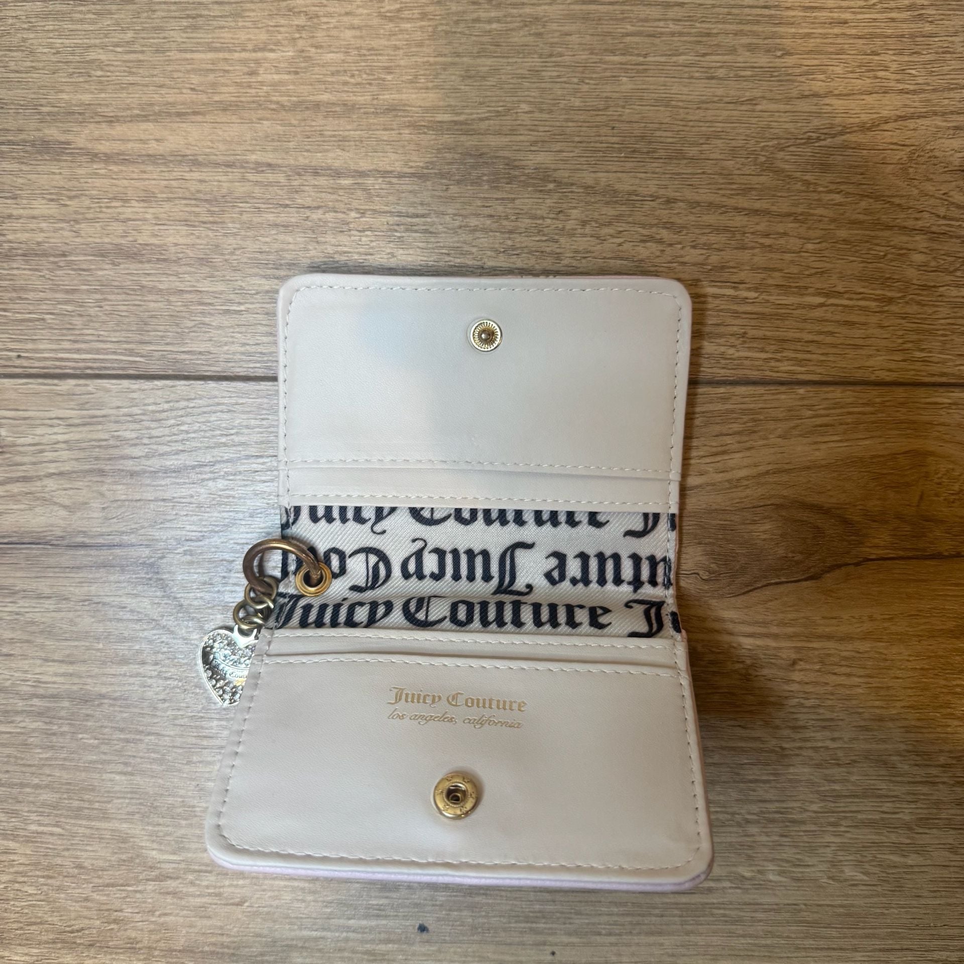 Juicy Couture Pink Monogram Heart Charm Card Holder Wallet 5