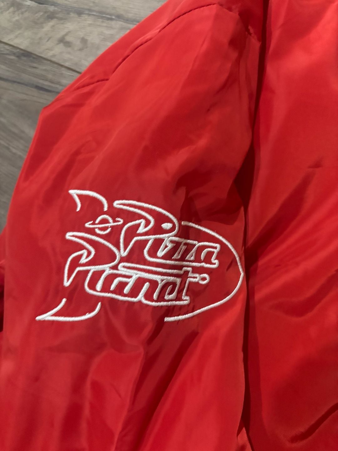 Disney Pixar Toy Story Pizza Planet Bomber Jacket Size L Red 3