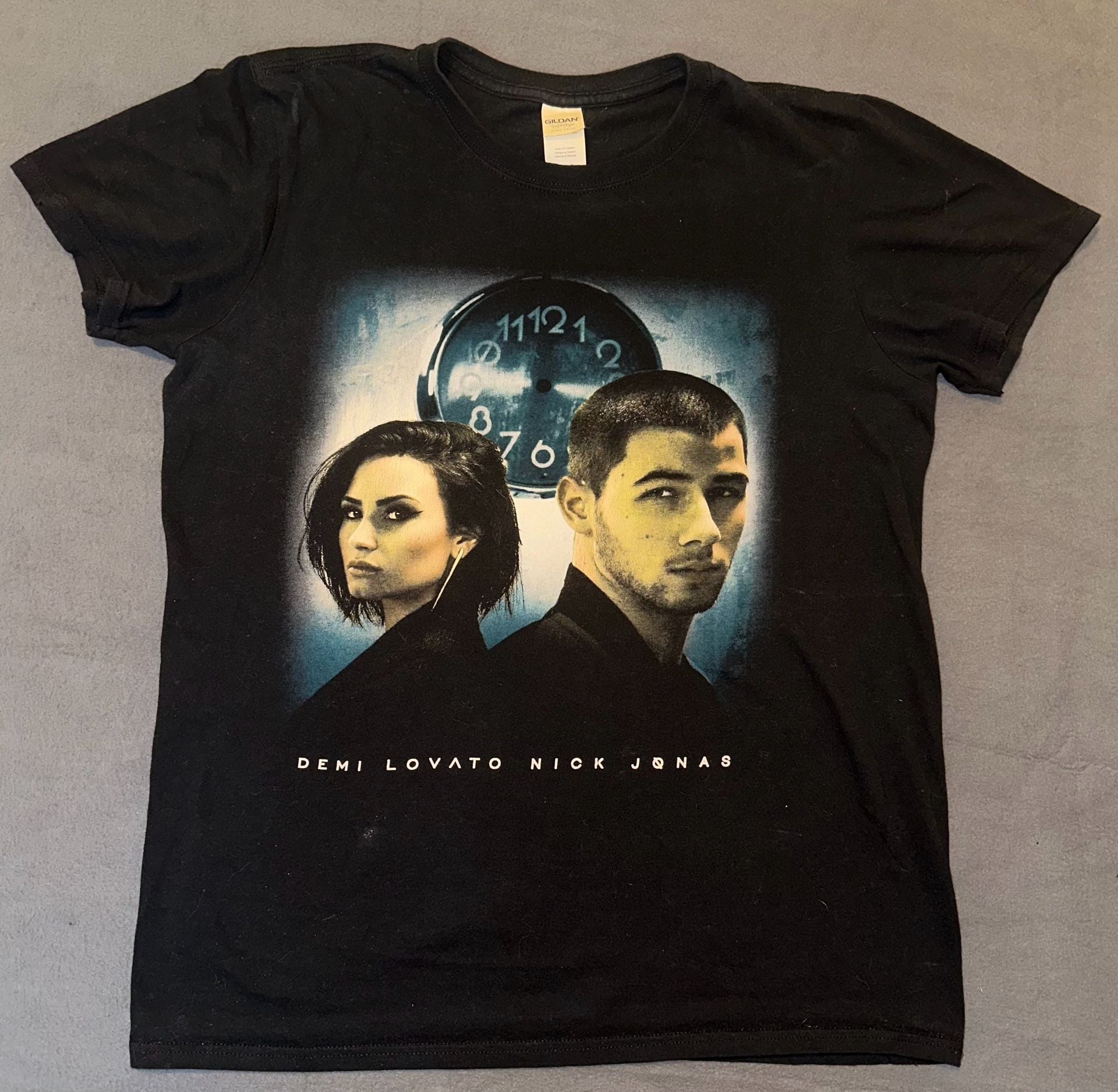Gildan Demi Lovato Nick Jonas 2016 Tour T-Shirt Size M Black 2