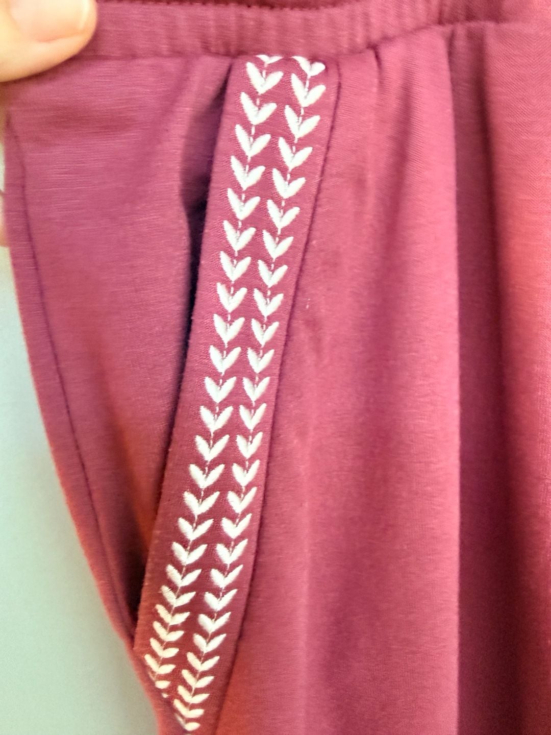 MUK LUKS Womens 3X Plus Pajama Set Burgundy Embroidered Lounge Top Pants 10