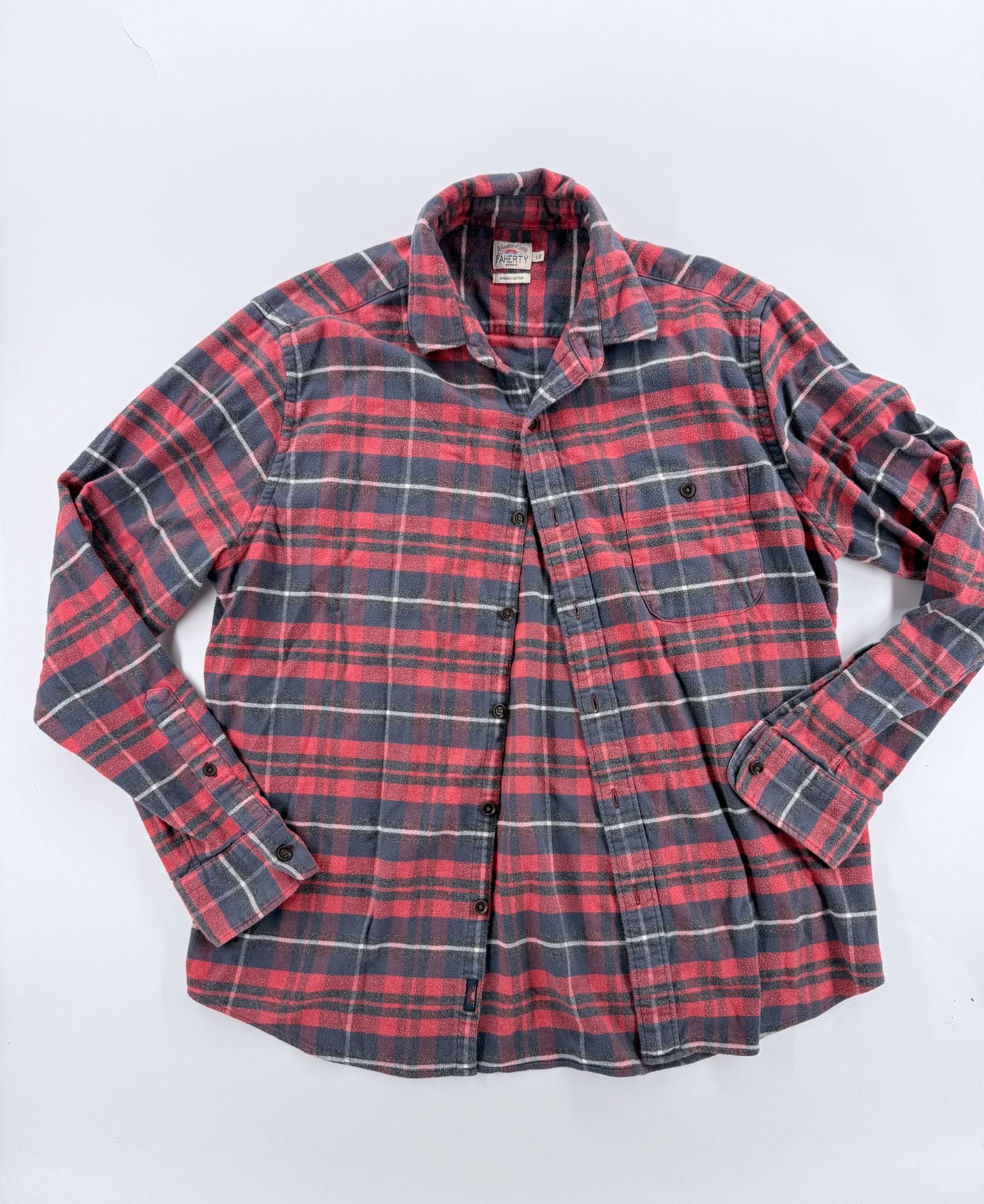 Faherty Brand Plaid Flannel Shirt Size L Red Navy Organic Cotton 3