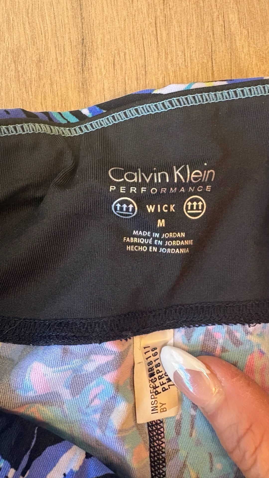Calvin Klein Performance Crop Leggings Size M Tropical Print 4