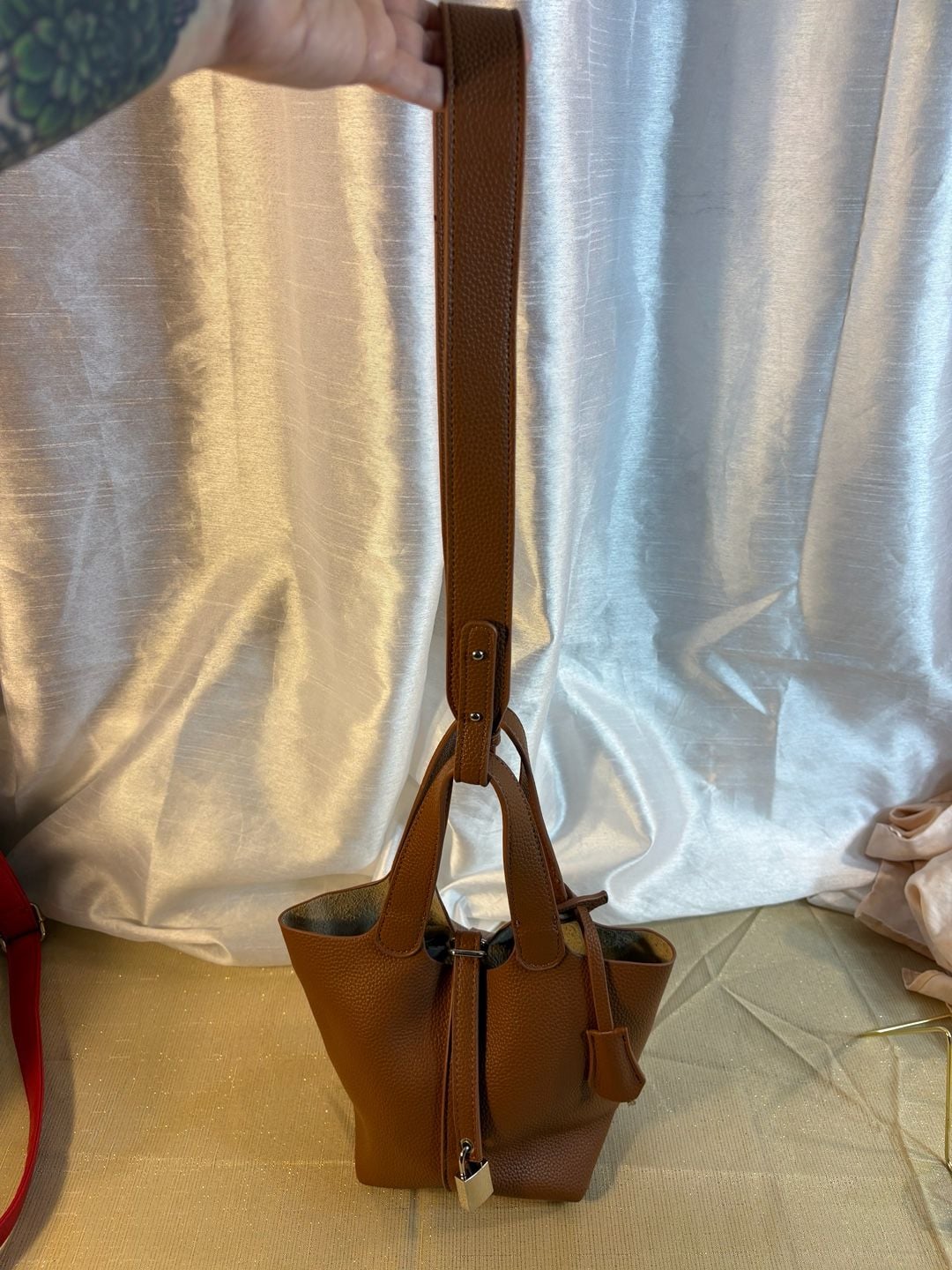 Unbranded Brown Pebbled Leather Bucket Bag Crossbody With Lock 3