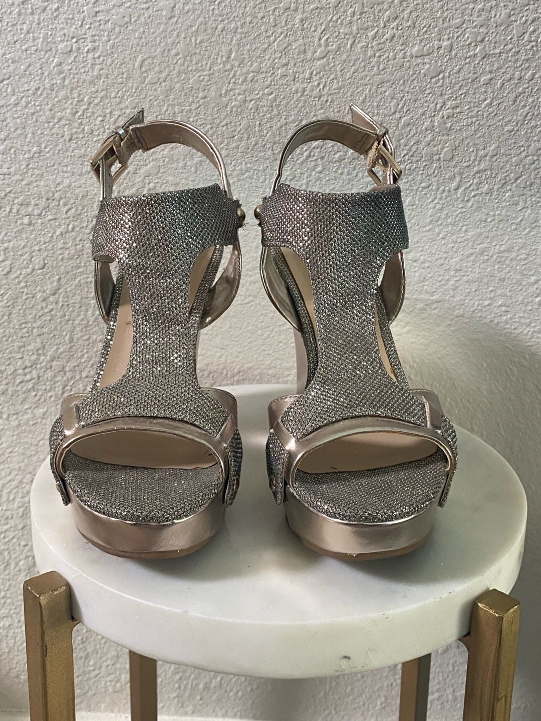 Guess Wedge Sandals Glitter Gold Platform Heels 5