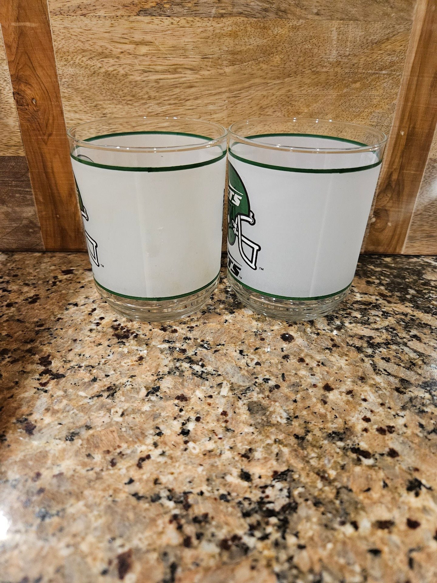 Vintage 1980s New York Jets NFL Mobil Frosted Drinking Glasses Set of 2 12 Oz 6
