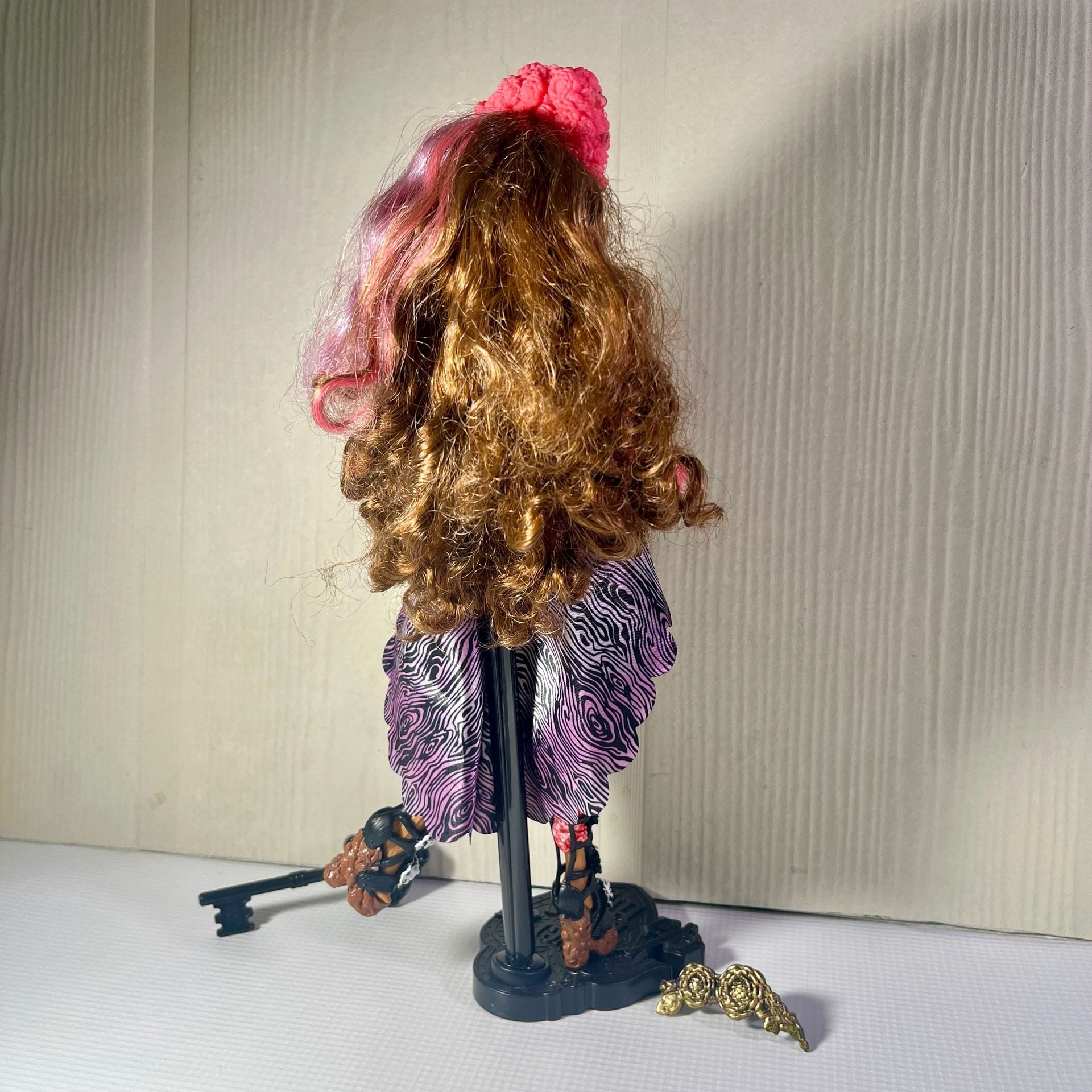 Ever After High Cedar Wood Through The Woods Doll 4