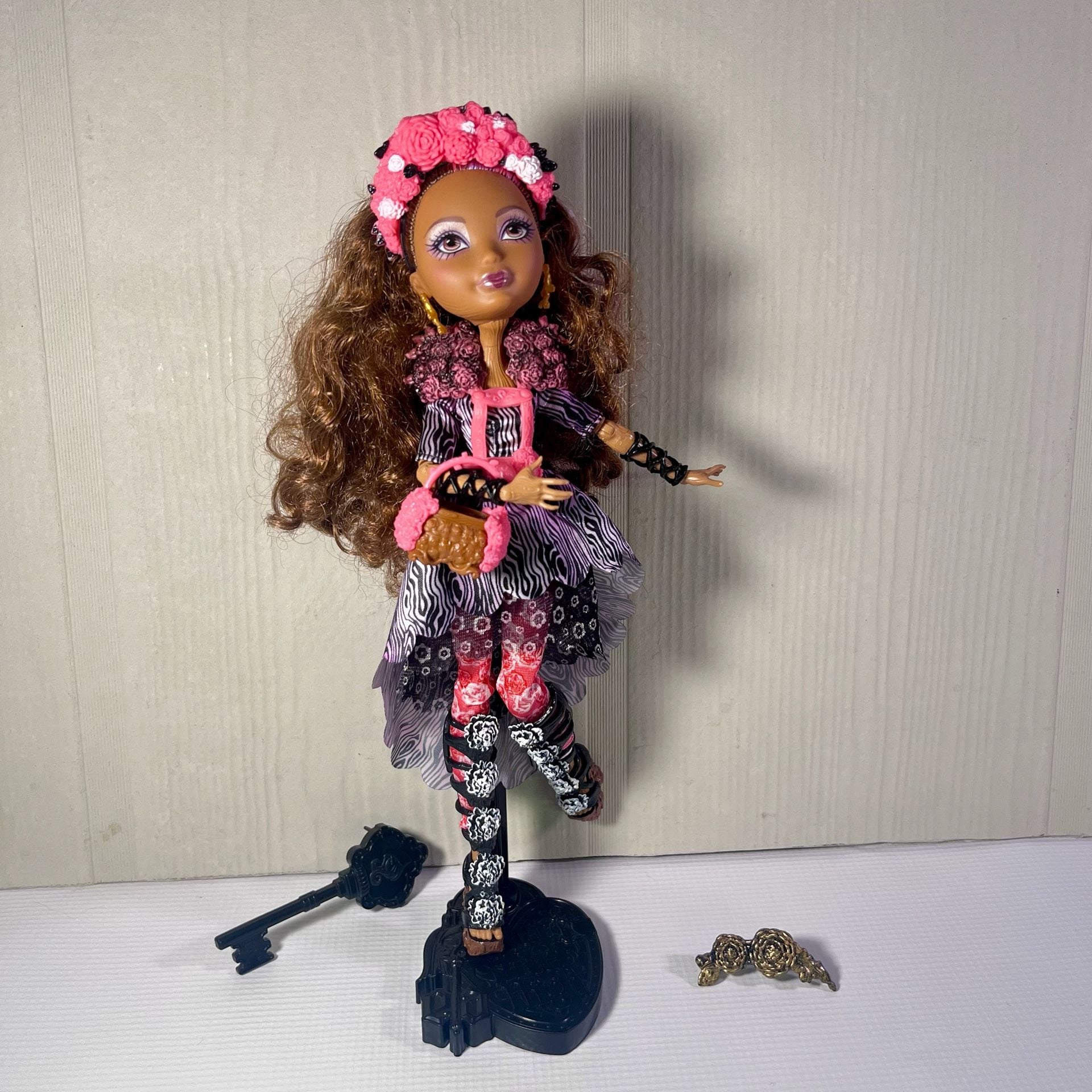Ever After High Cedar Wood Through The Woods Doll 5