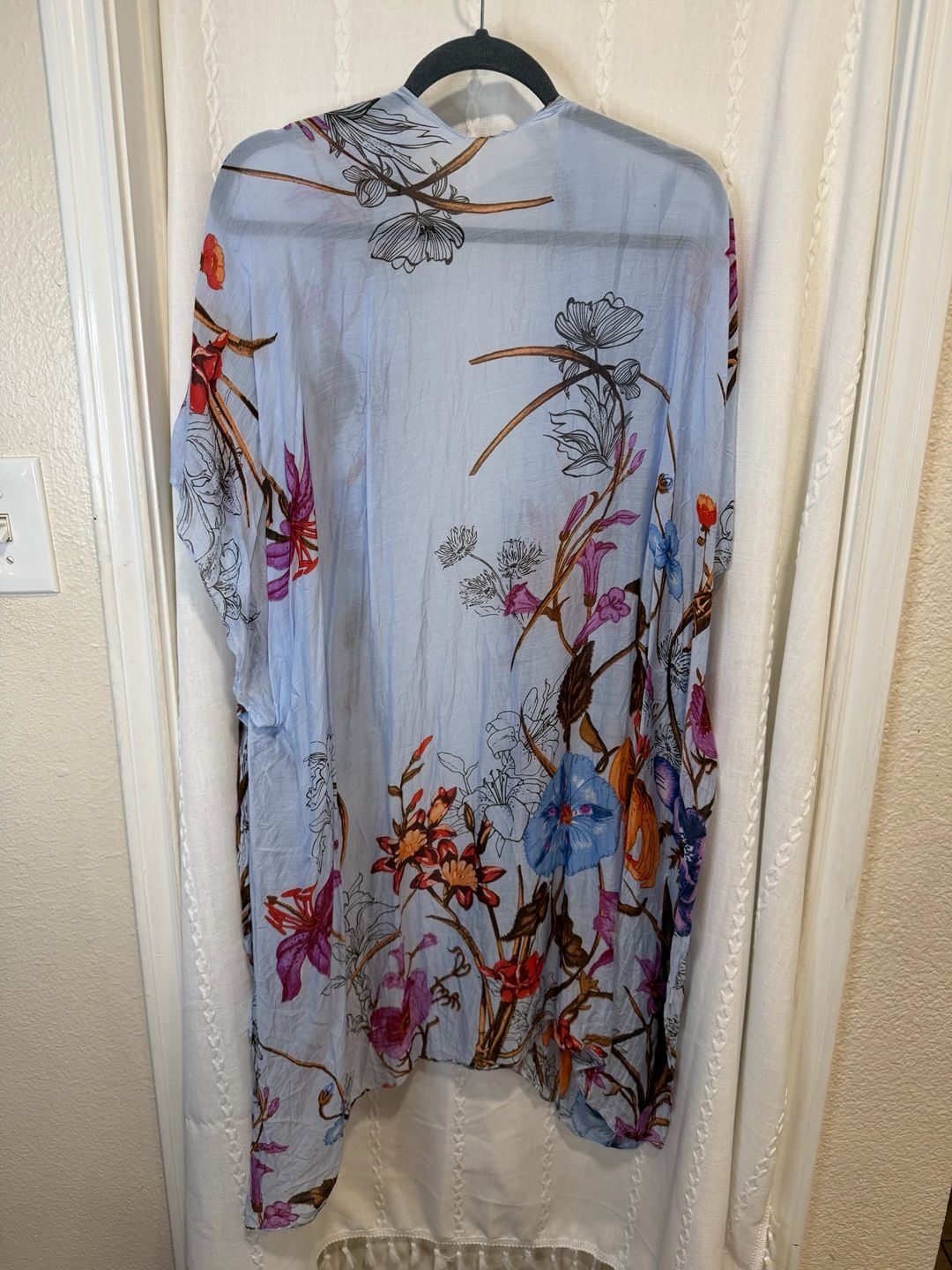 Women’s Blue Floral Kimono One Size Sheer Lightweight Boho Beach Cover Up 3