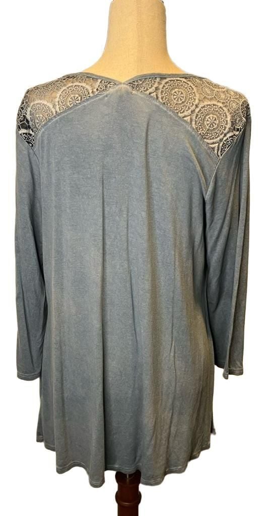 Madison & Berkeley Lace Shoulder Tunic Top Size L Blue 4