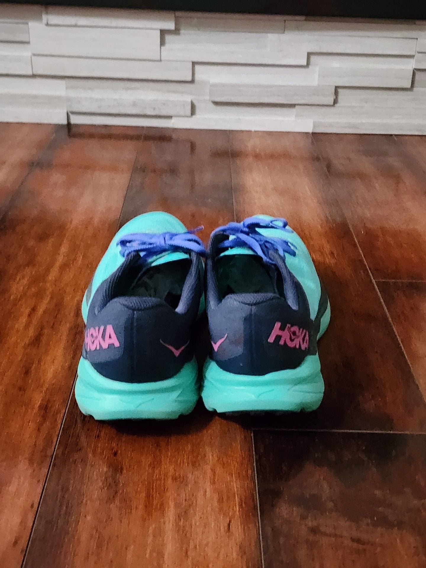 HOKA One One Zinal Women’s Trail Running Shoes Size 9B Teal Purple 7