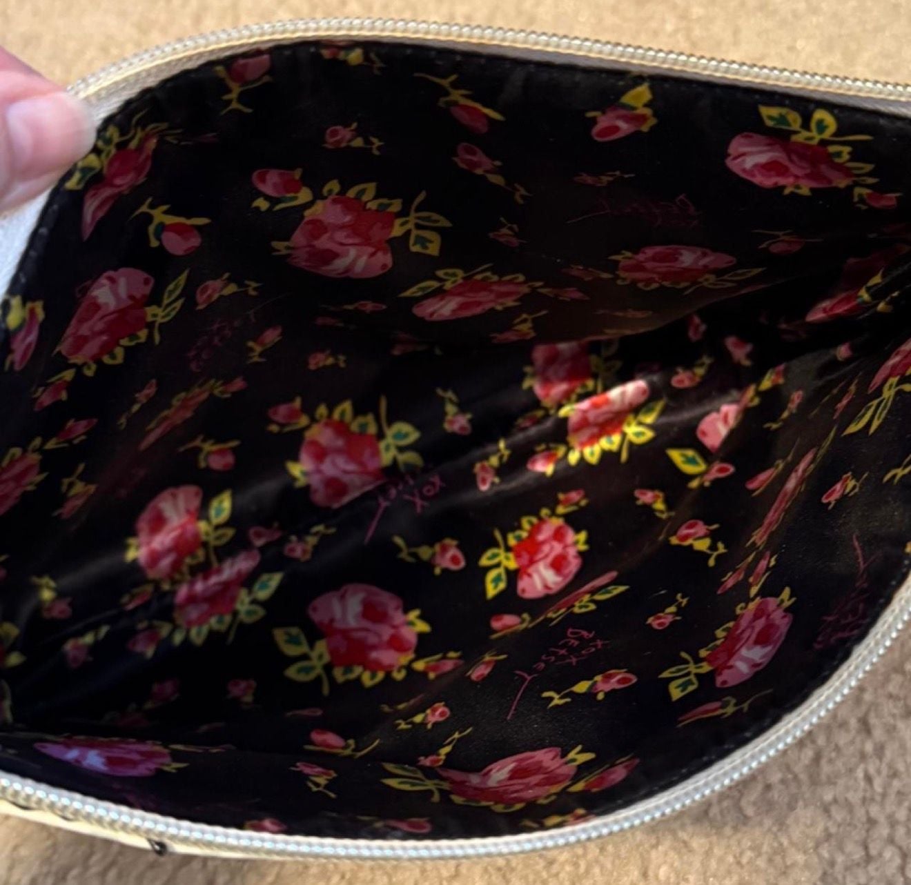 Betsey Johnson Polka Dot Wristlet Clutch Bag 4