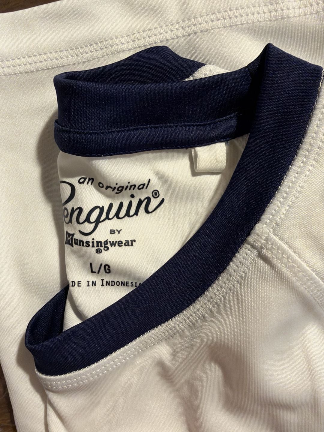 Original Penguin Graphic T-Shirt Size L White Blue Striped 4