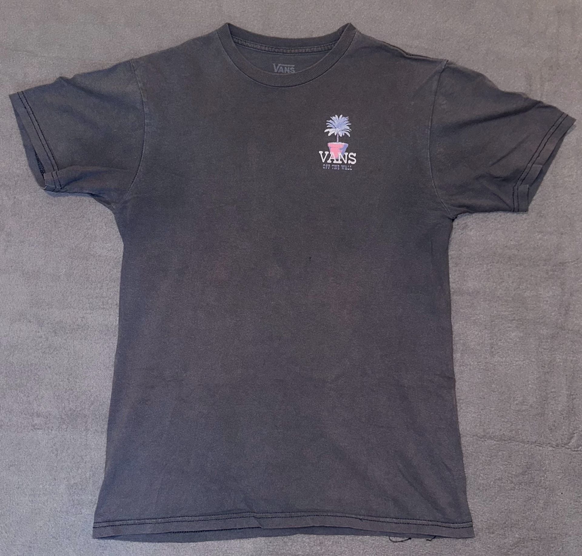 Vans Tropical Garden Supply T-Shirt Size Small Charcoal Graphic Tee 2