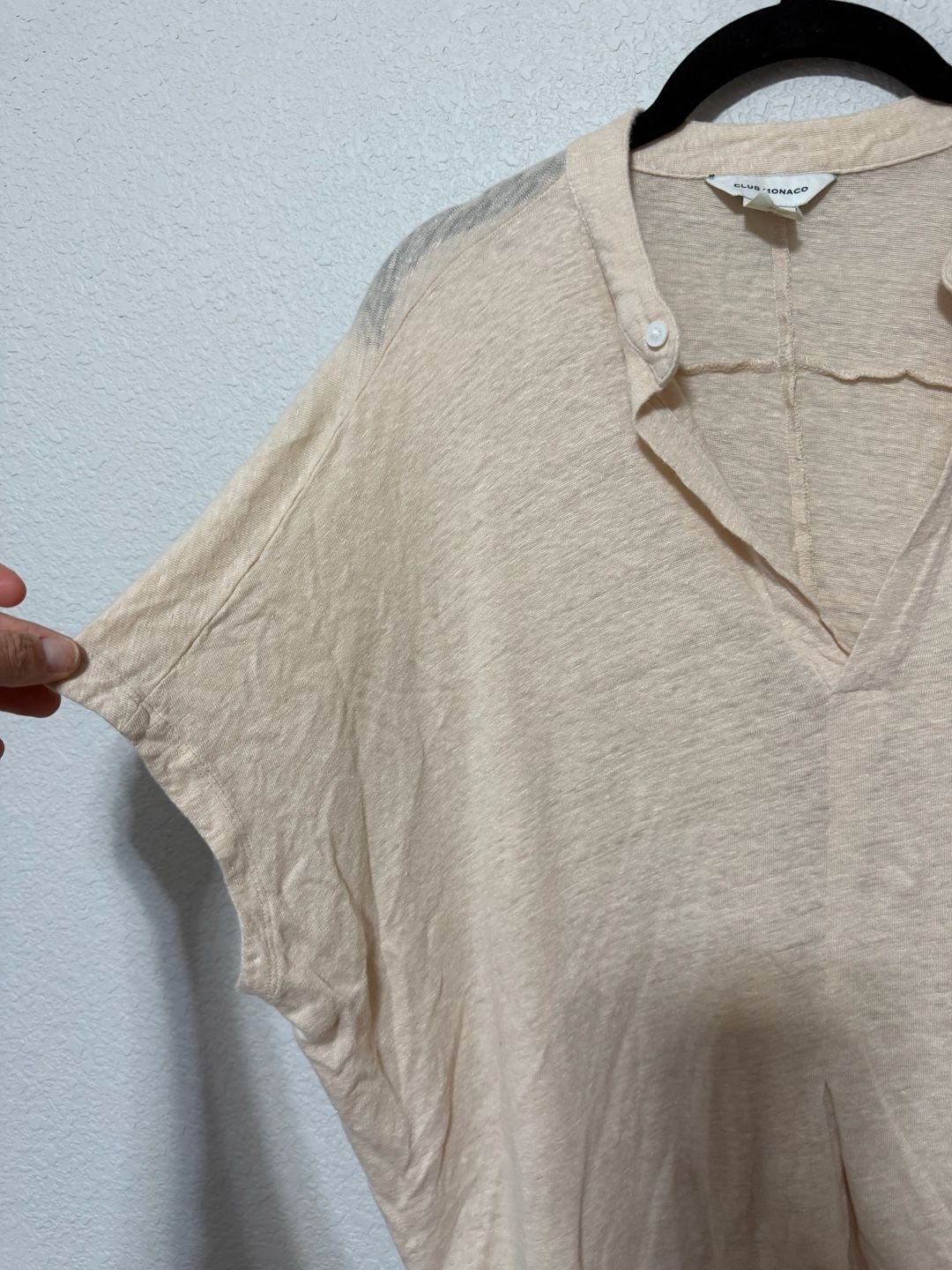 Club Monaco Top Size M/M Beige V-Neck Button Placket Short Sleeve 6