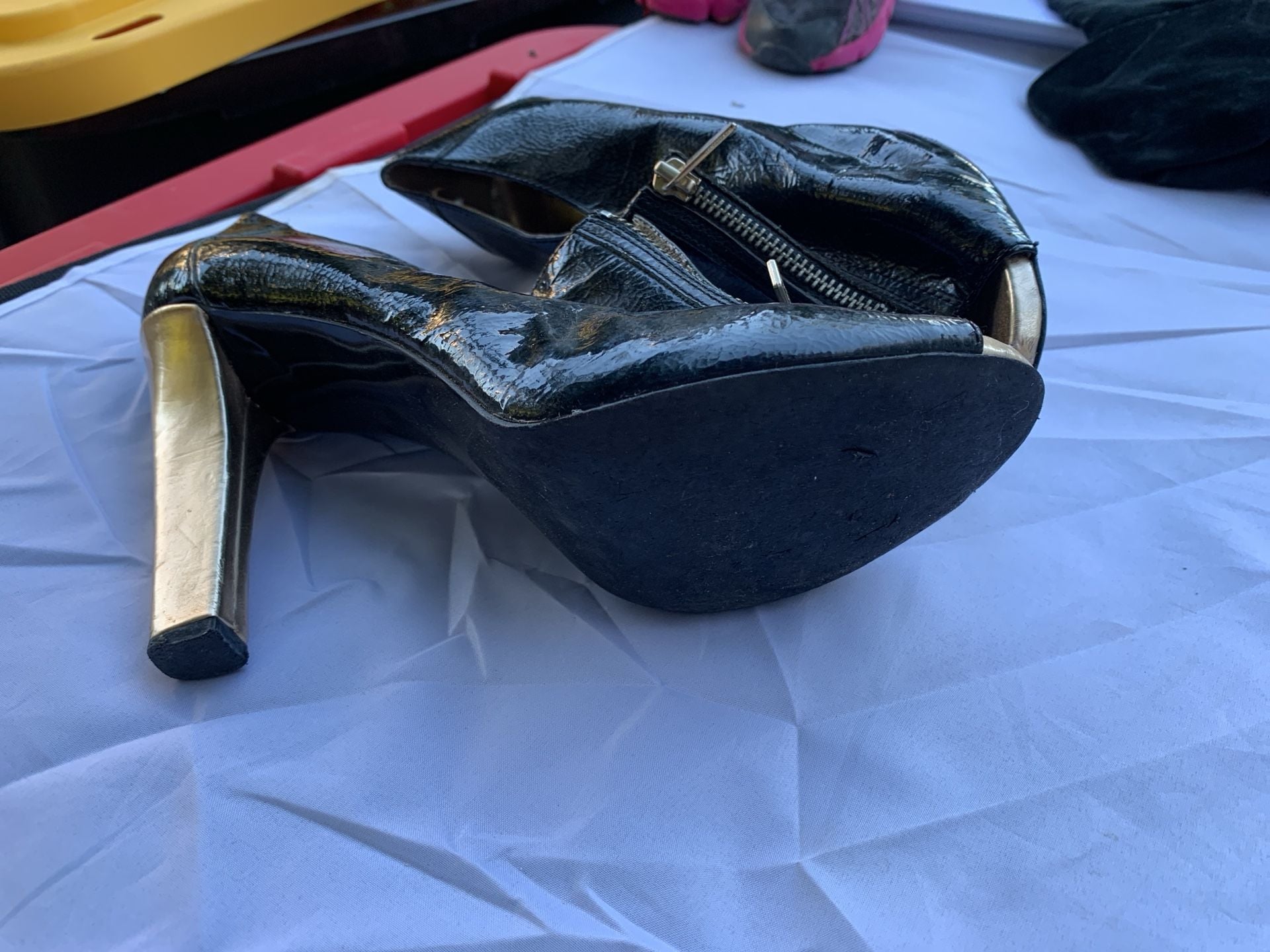 Michael Michael Kors Open Toe Bootie Heels Size 7.5 Black Patent Gold Heel 3
