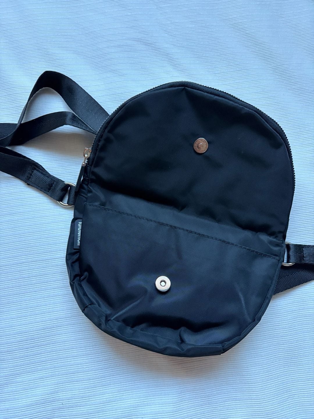 Lululemon Curved Crossbody Bag Black 3