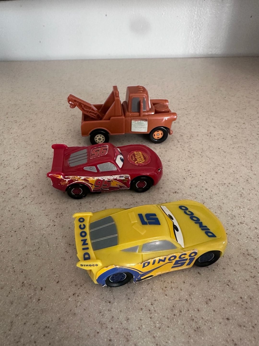 Disney Pixar Cars Mater Lightning McQueen Dinoco Lot of 3 Toys 2