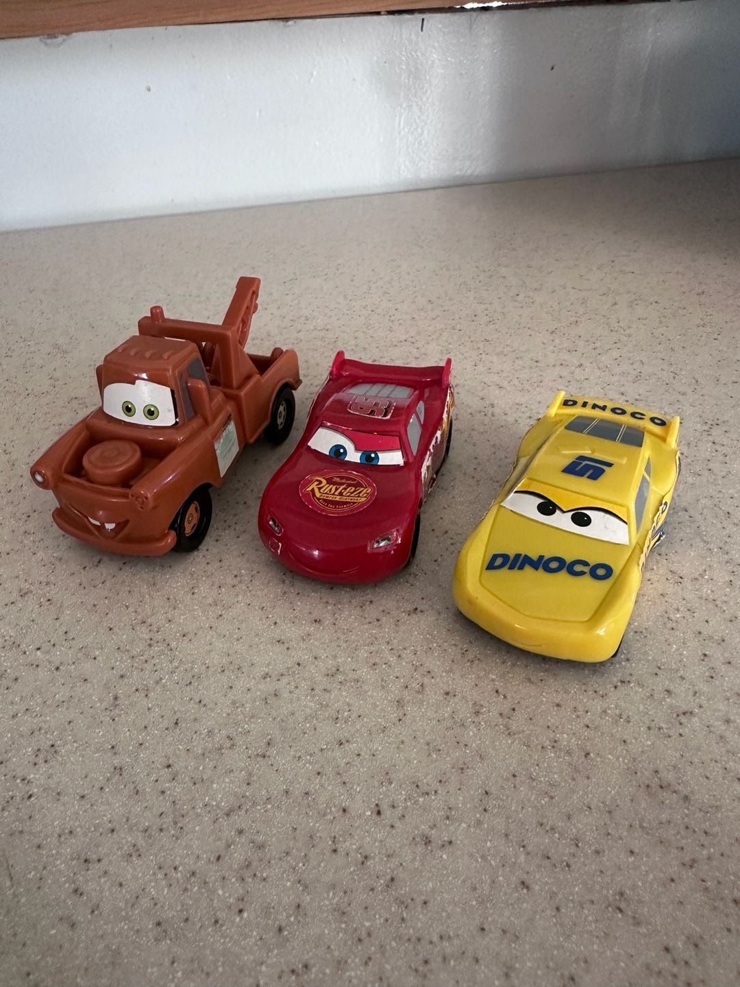 Disney Pixar Cars Mater Lightning McQueen Dinoco Lot of 3 Toys 3