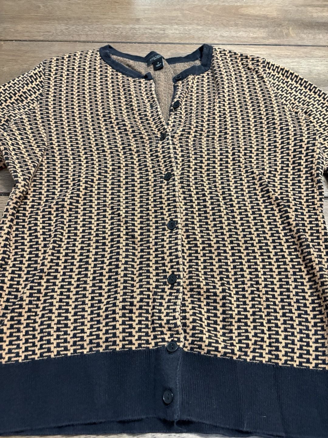 Ann Taylor Factory Cardigan Size M Patterned Knit Sweater 3