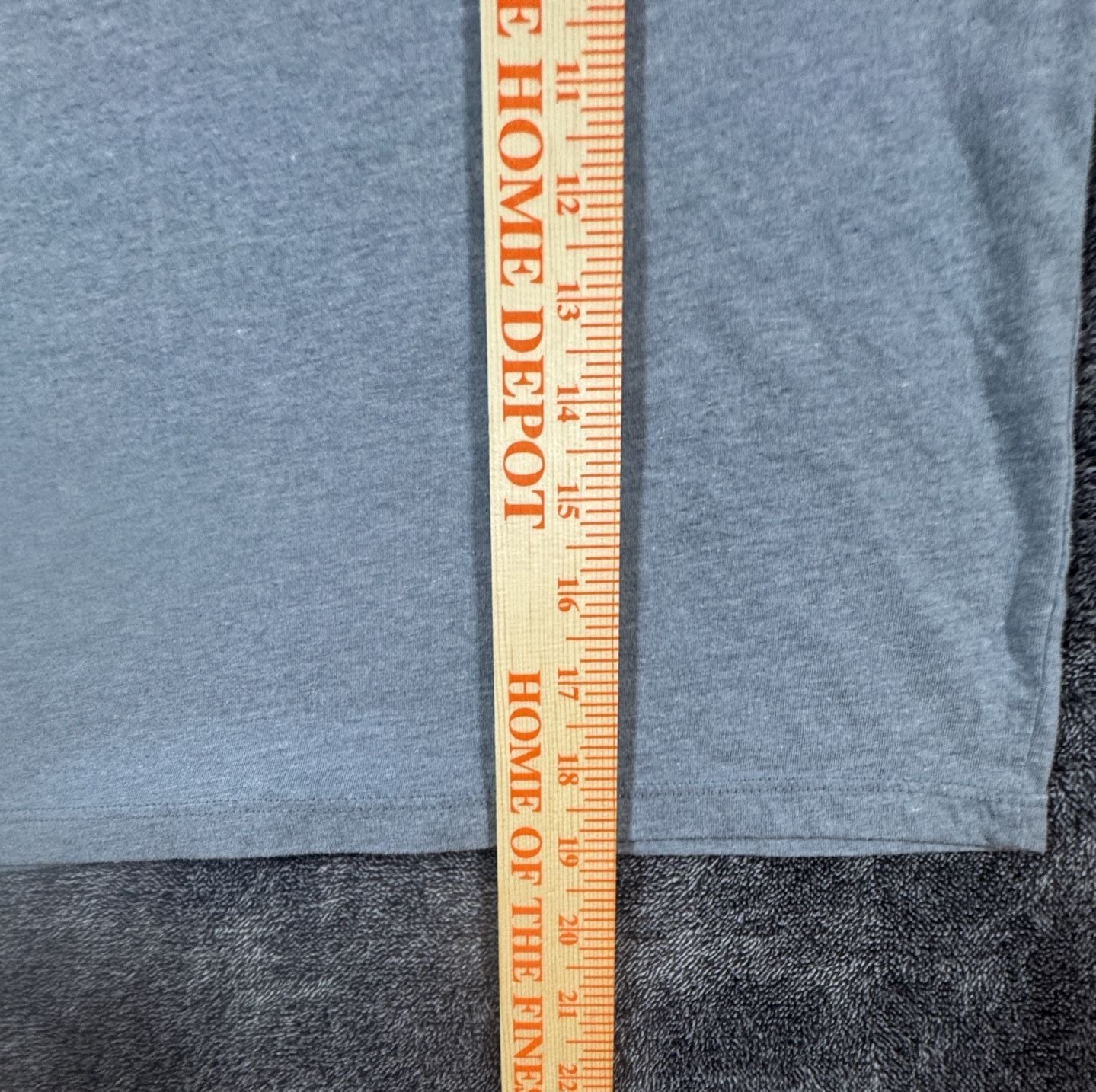 Vans Graphic T-Shirt Size Small Gray Off The Wall Checkered 5