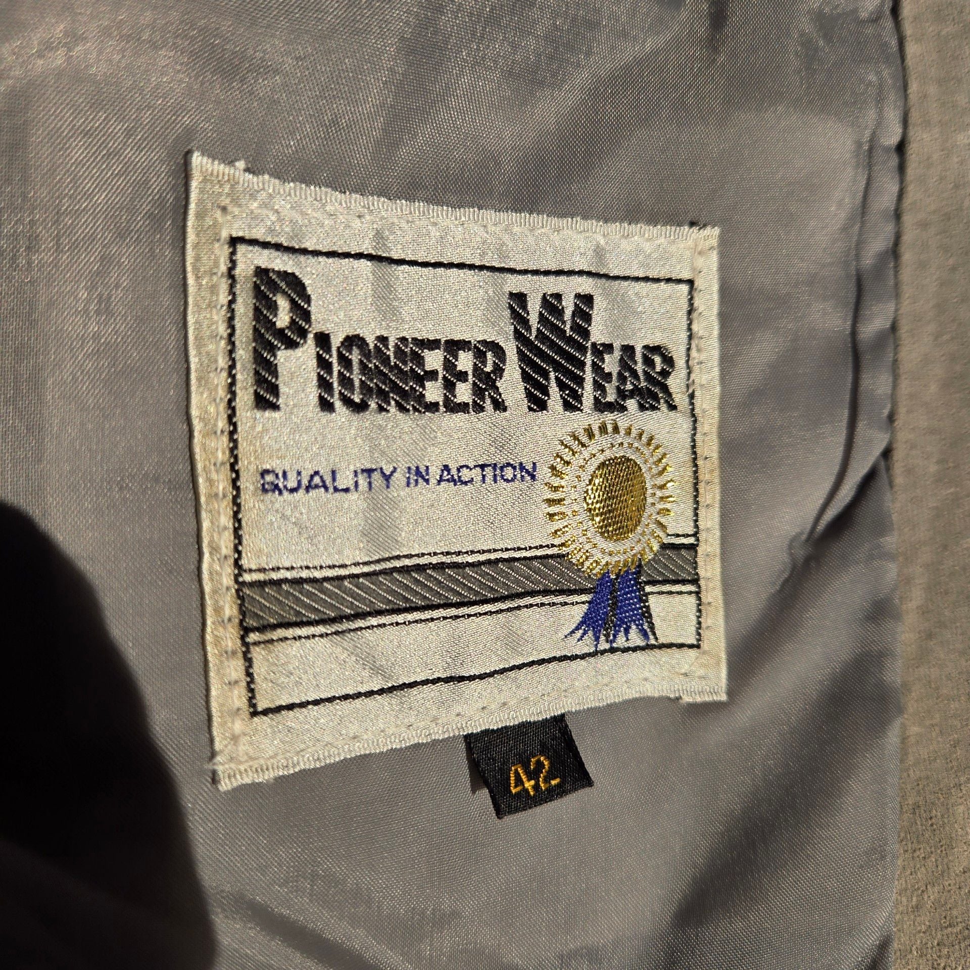Product thumbnail 5