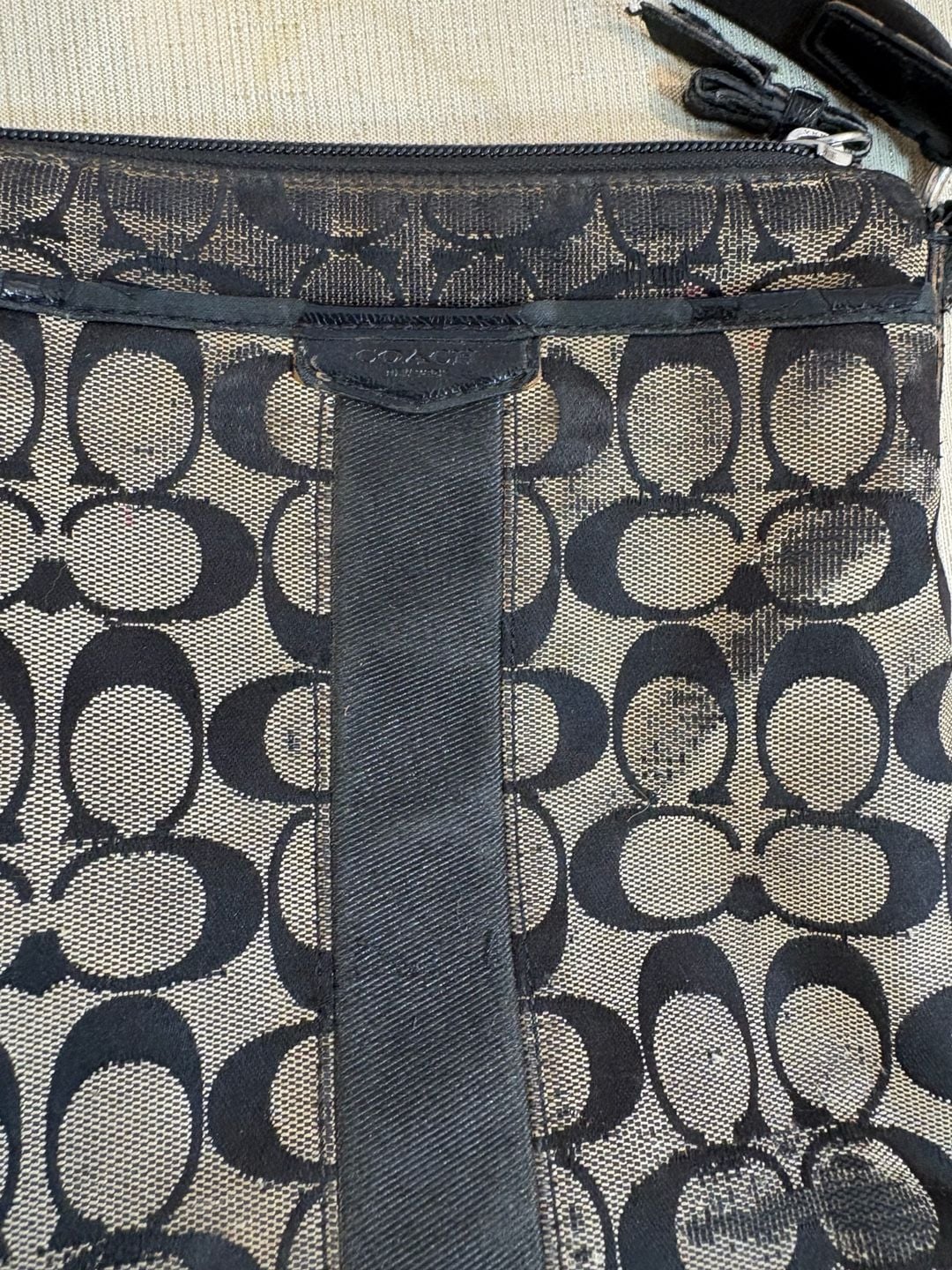 Lot of 6 stained or damaged bags 6