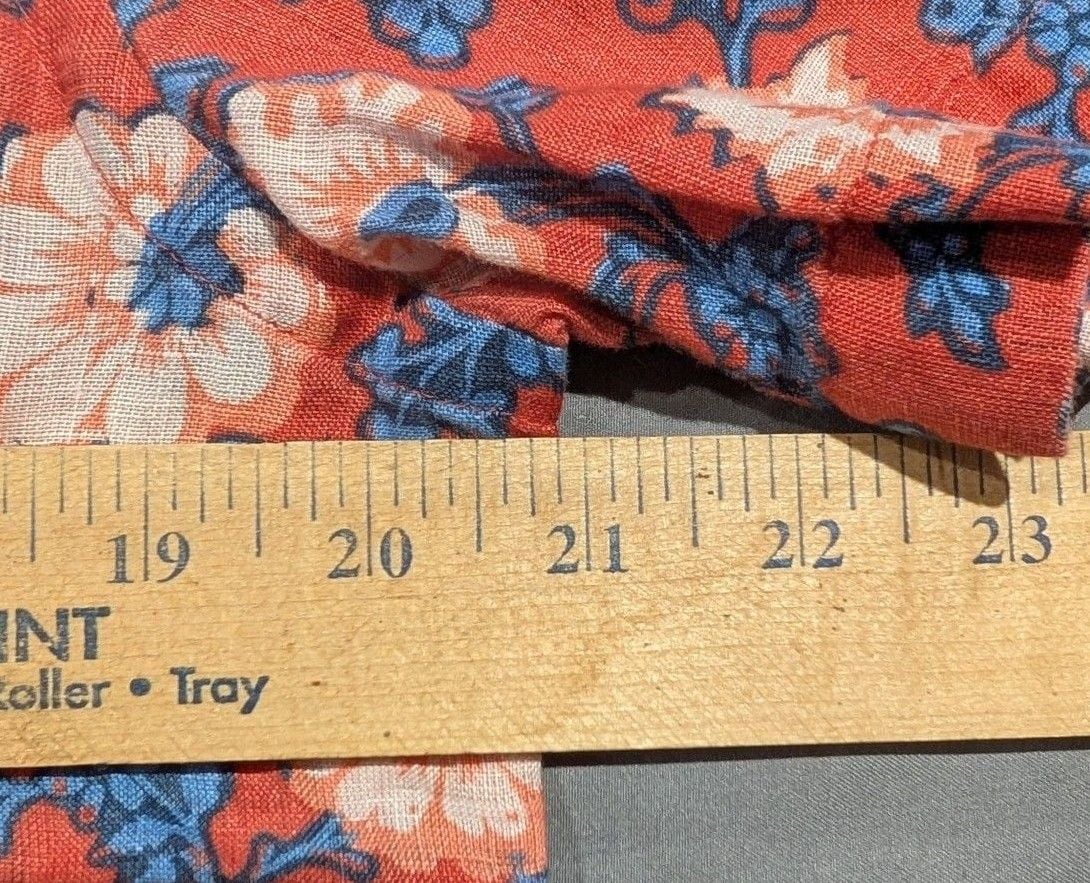 UNTUCKit Short Sleeve 100% Linen Shirt Size Large Red Blue Floral Print 6