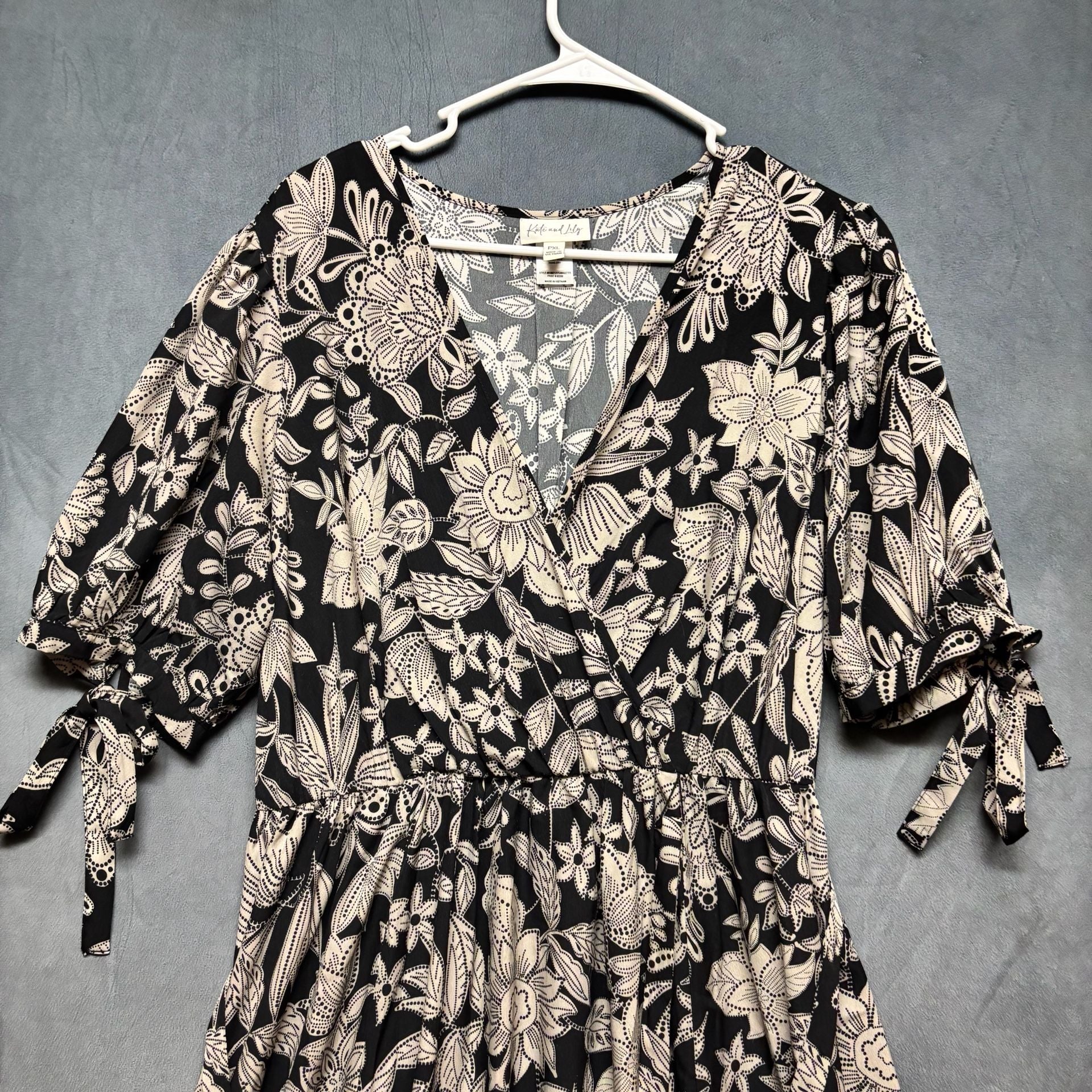 Kate & Lily Floral Midi Dress Size Petite XL Black White V-Neck Wrap 3