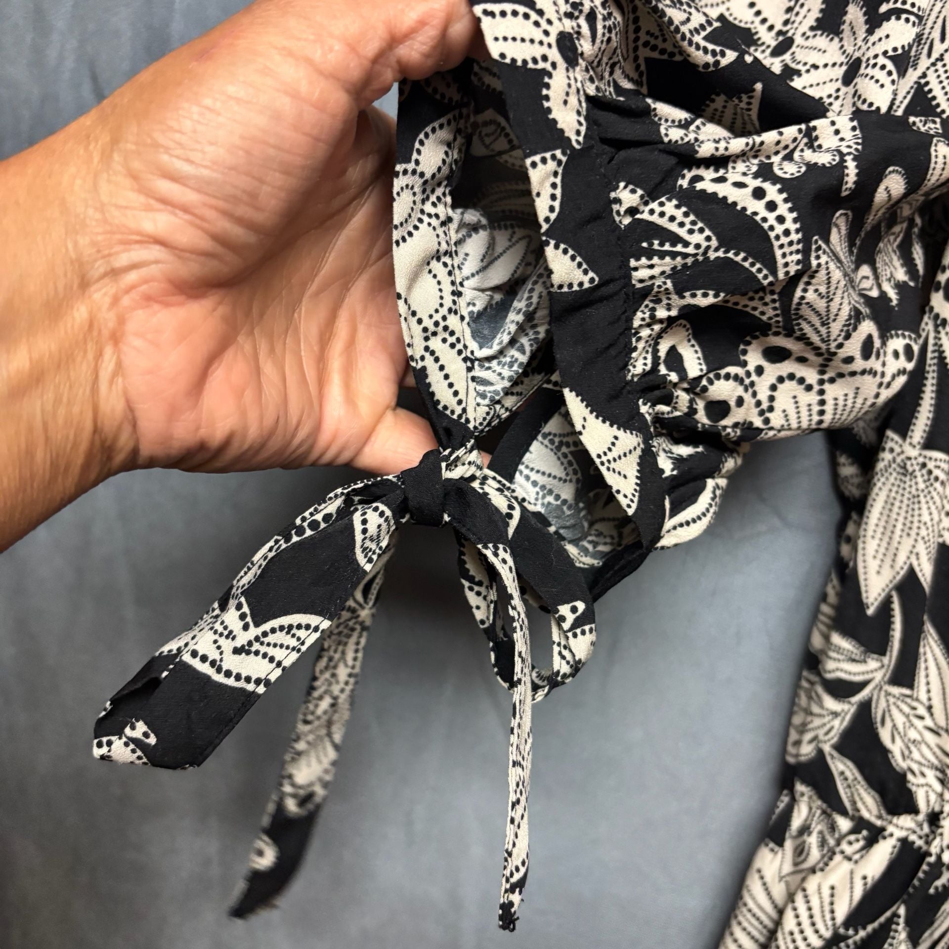 Kate & Lily Floral Midi Dress Size Petite XL Black White V-Neck Wrap 4