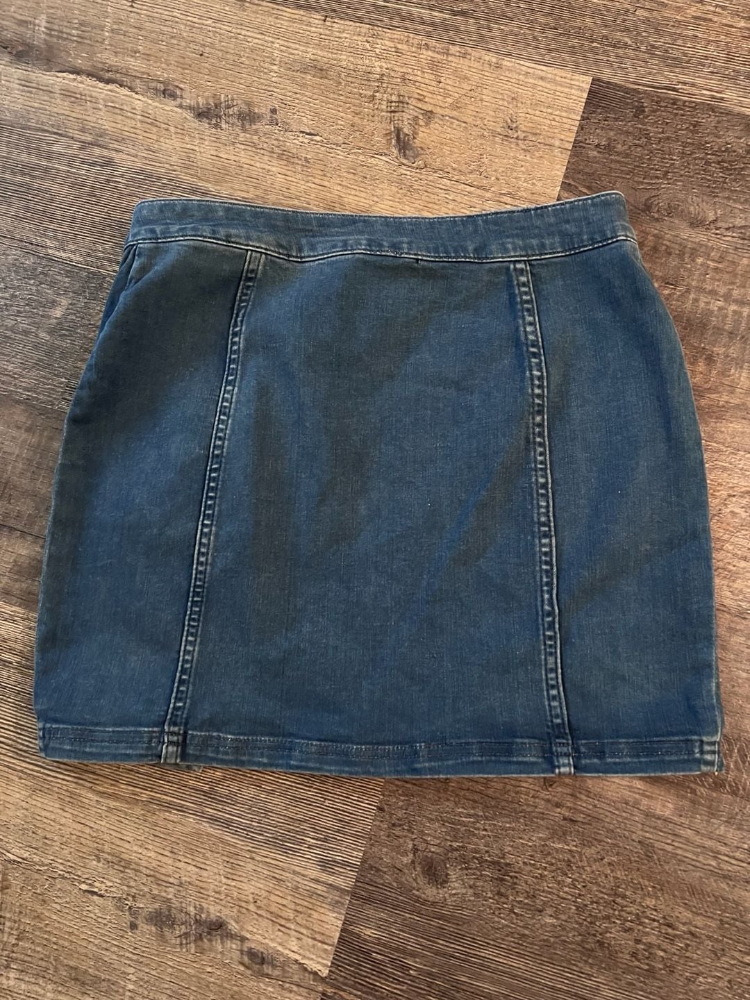 Free People Denim Mini Skirt Size 8 Blue Button Front 3