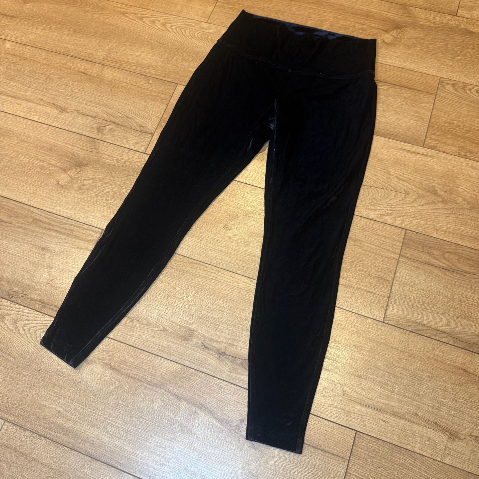 Lululemon Align Pant Velvet Size 12 Black Leggings 2