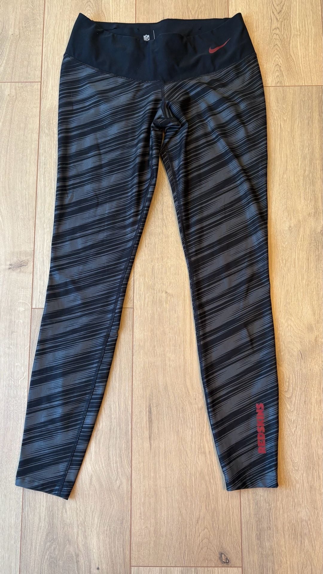 Nike NFL Washington Redskins Dri-Fit Leggings Size M 2