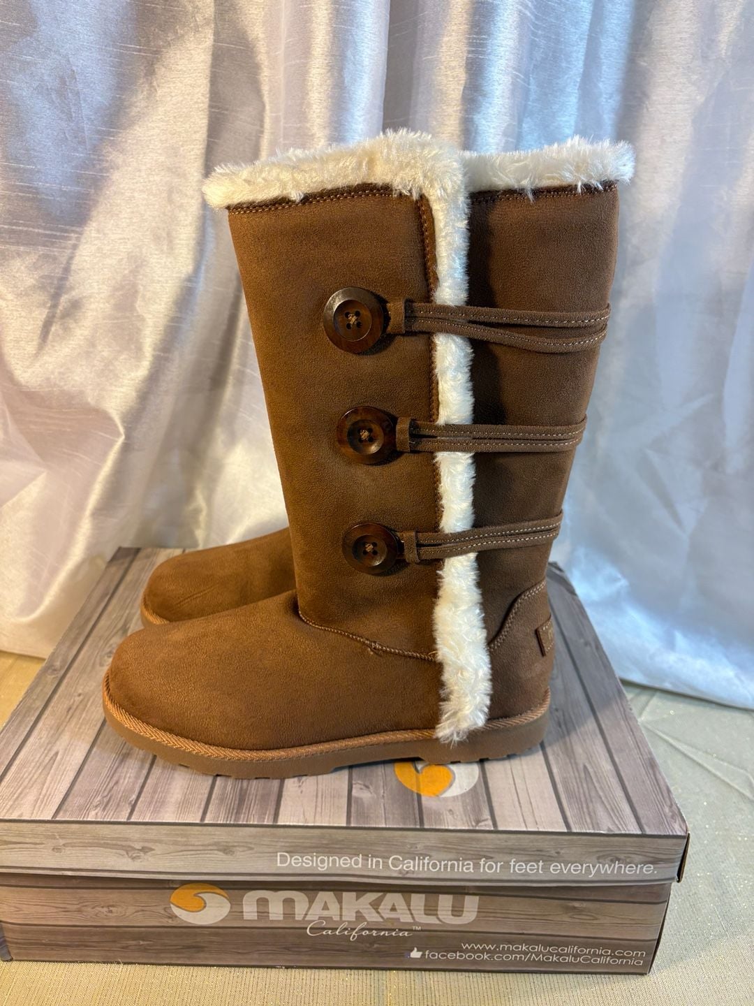 Makalu Winter Boots Size 8.5 Brown Faux Fur Button Tall 4