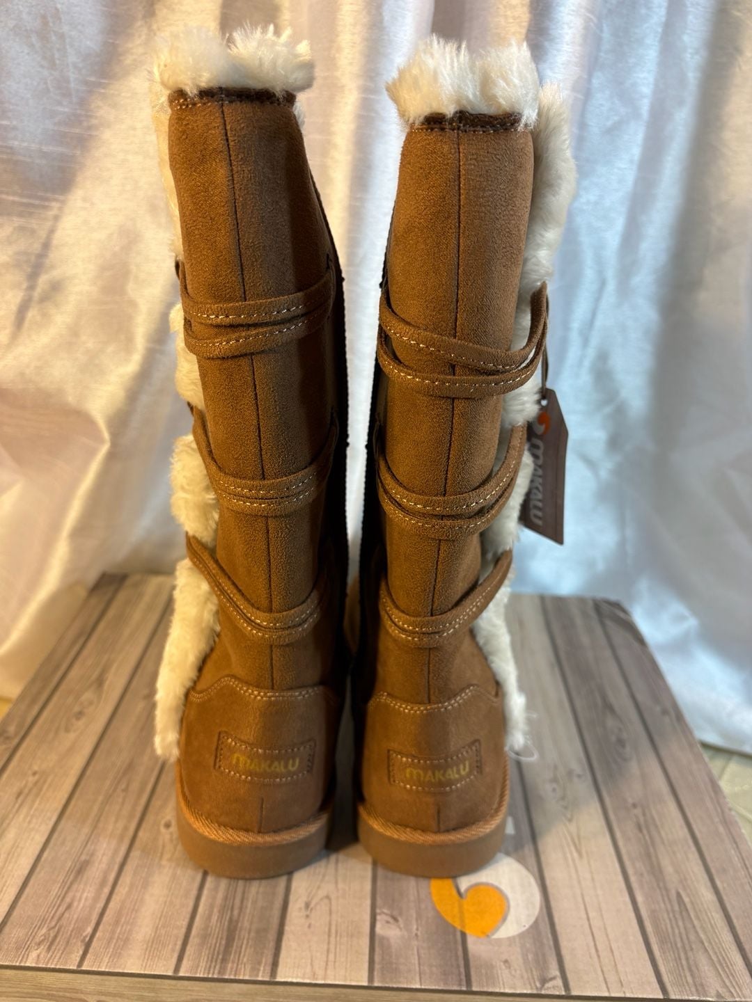 Makalu Winter Boots Size 8.5 Brown Faux Fur Button Tall 5