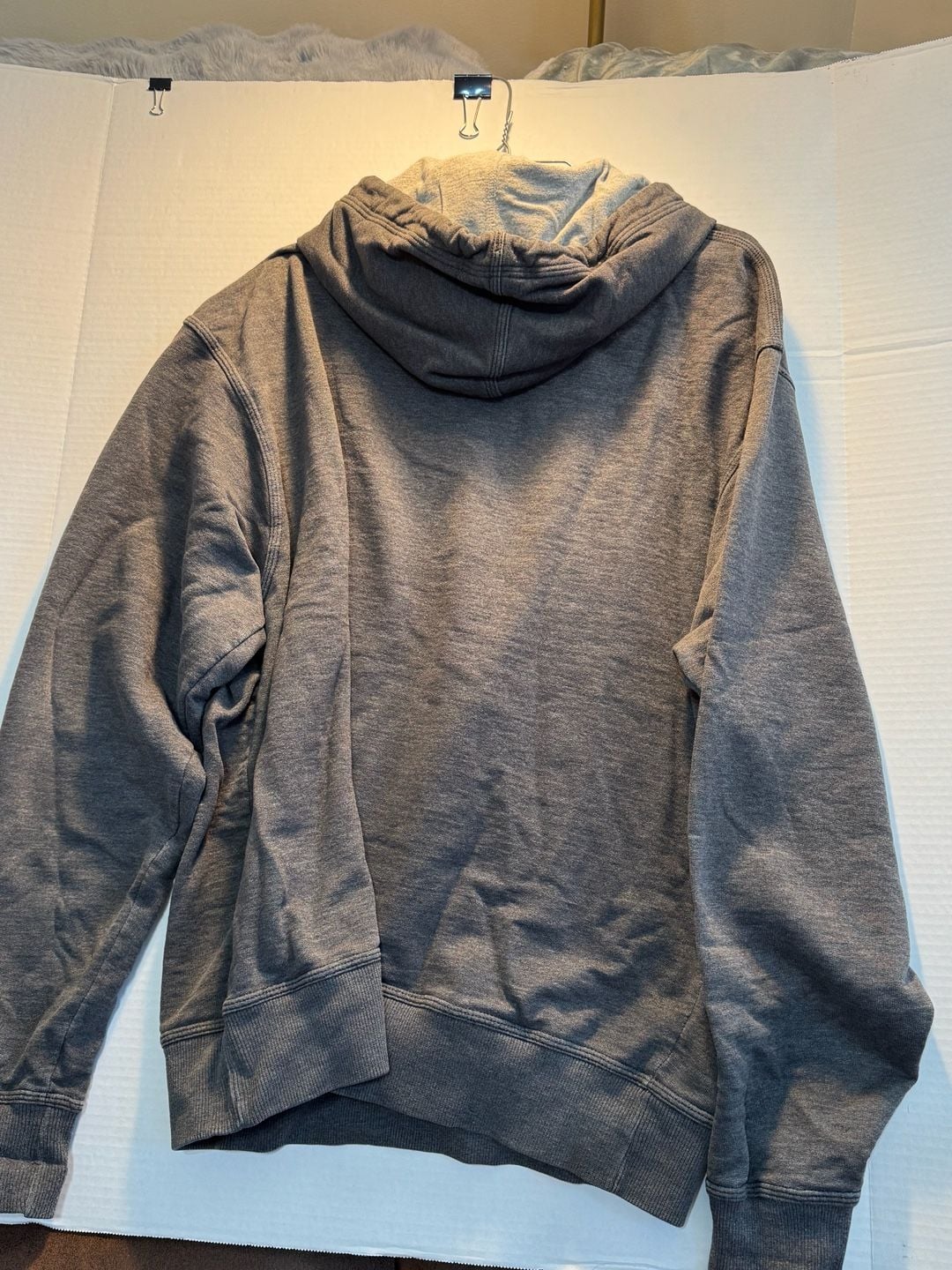Champion Hoodie Size L Gray Embroidered Pullover Sweatshirt 7