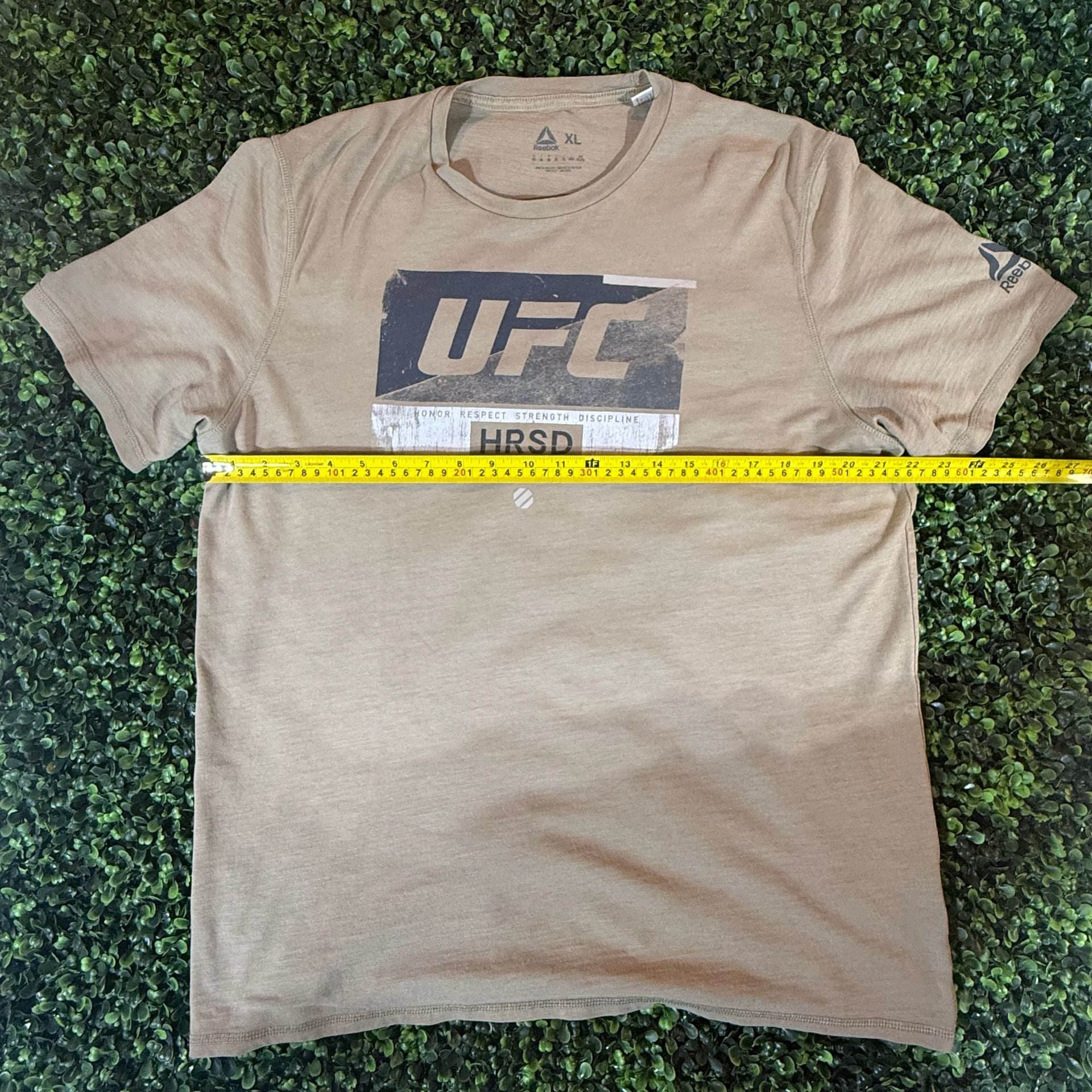 Reebok UFC Graphic T-Shirt Size XL Tan Fight Week Tee 6