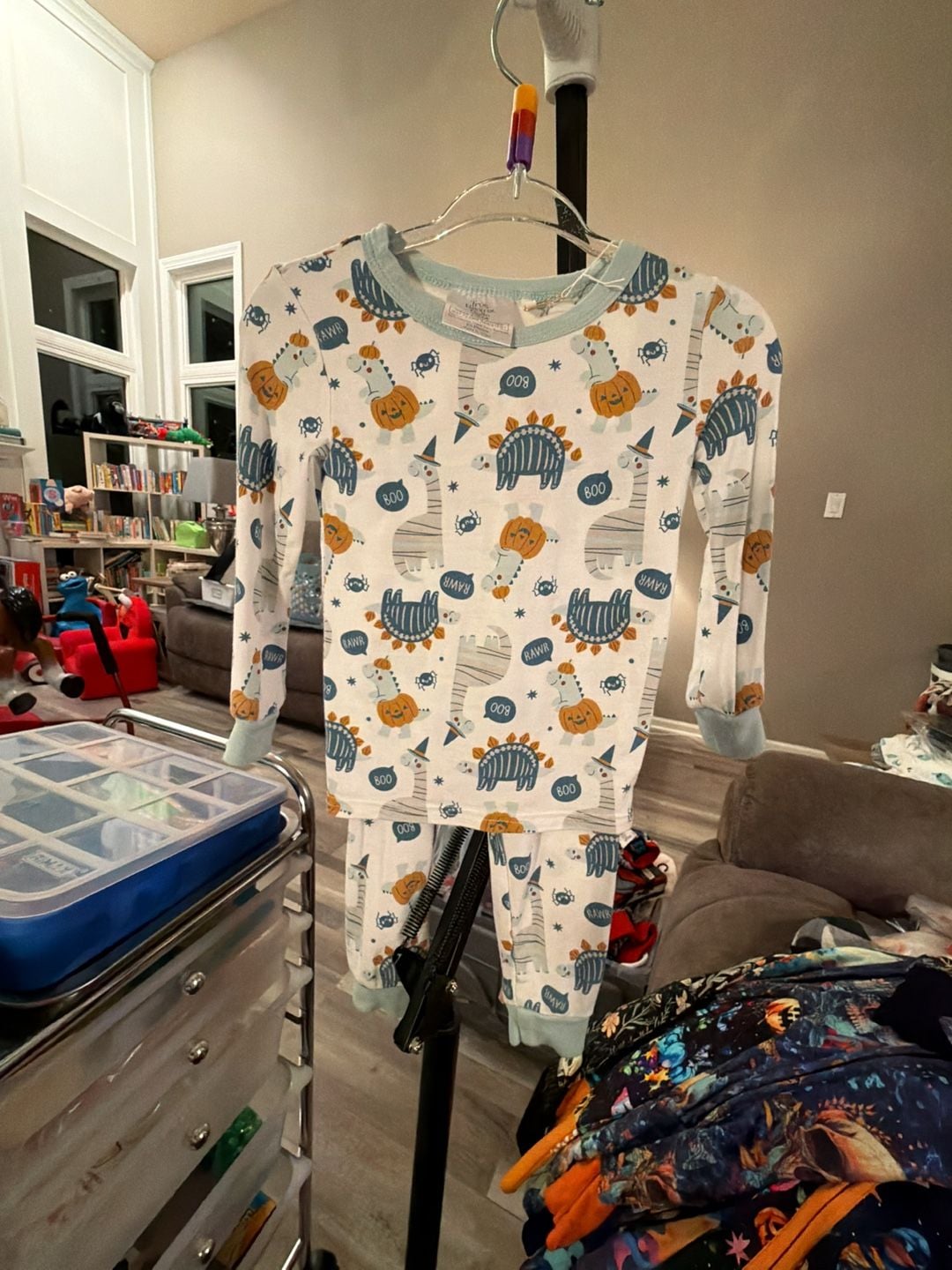 Tres Beau et Belle Pajama Set Size 12M Halloween Dinosaur Bamboo 6