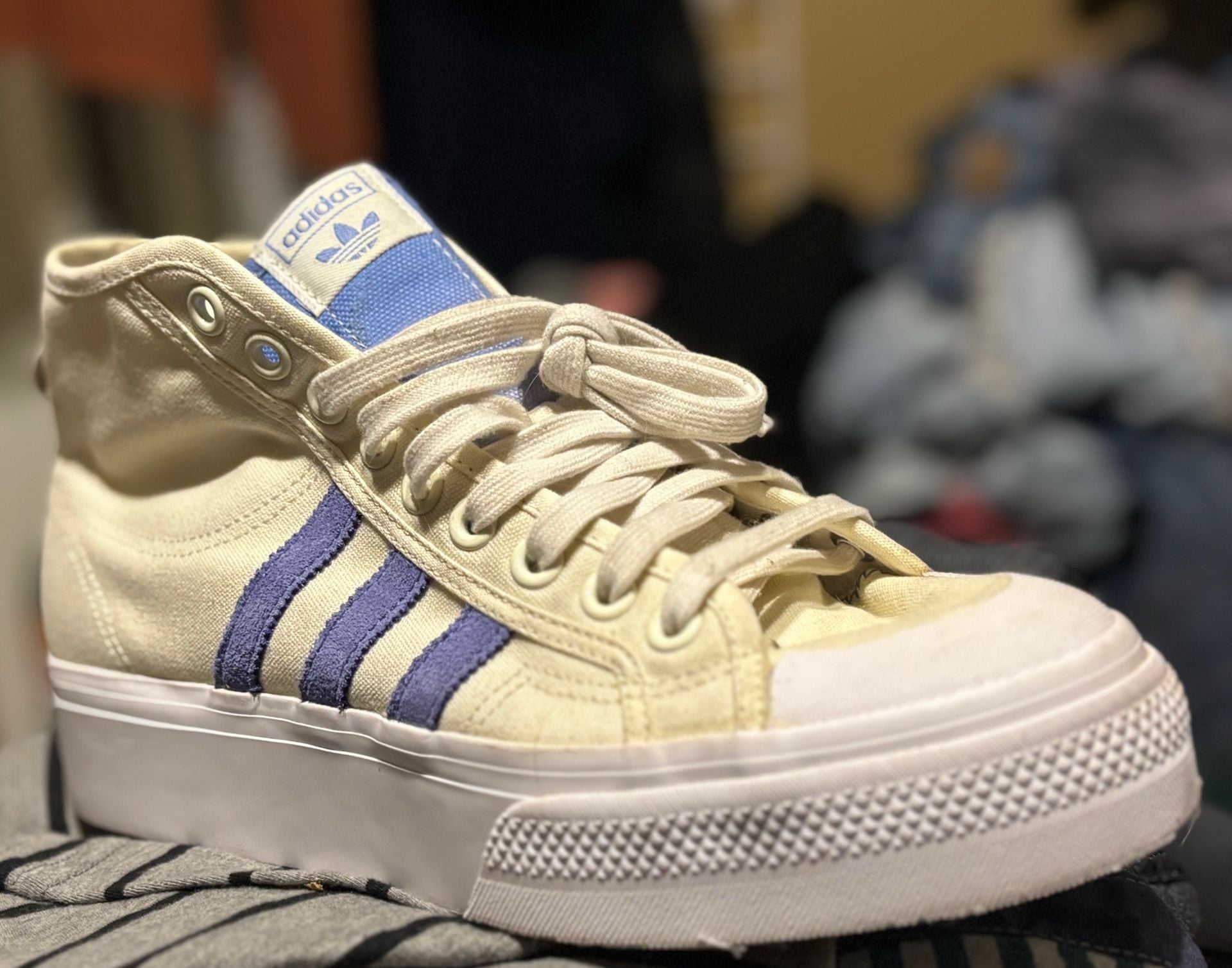 Adidas Nizza Platform Mid Off White Blue Fusion 4
