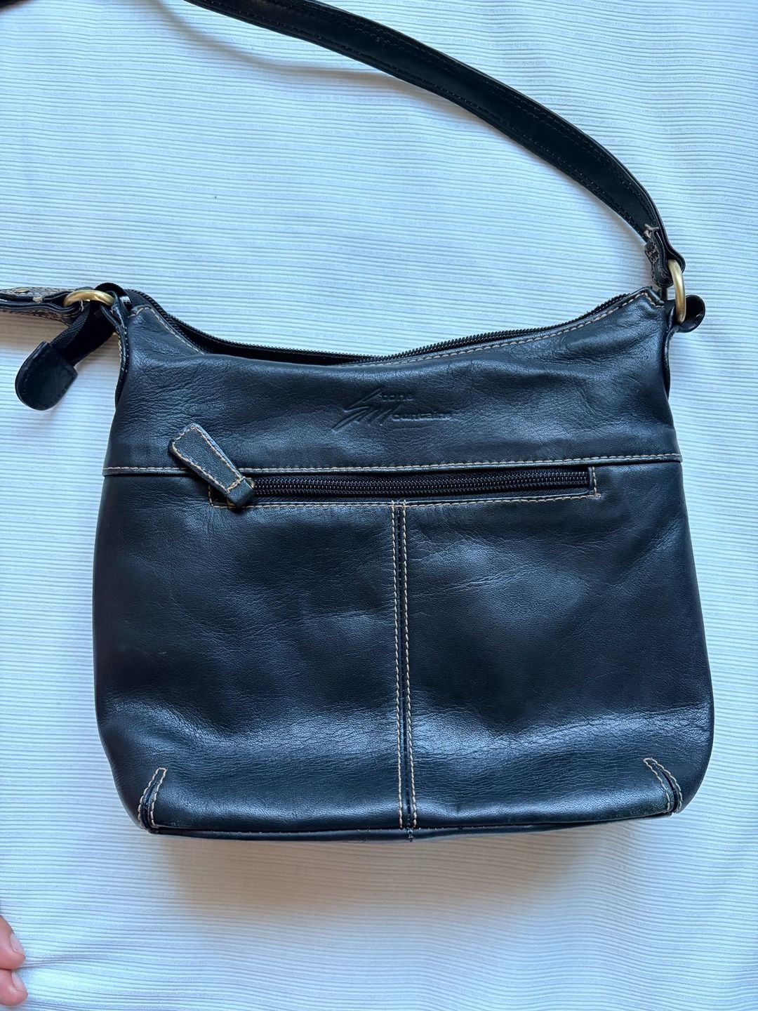 Y2K Stone Mountain Black Leather Shoulder Bag 4