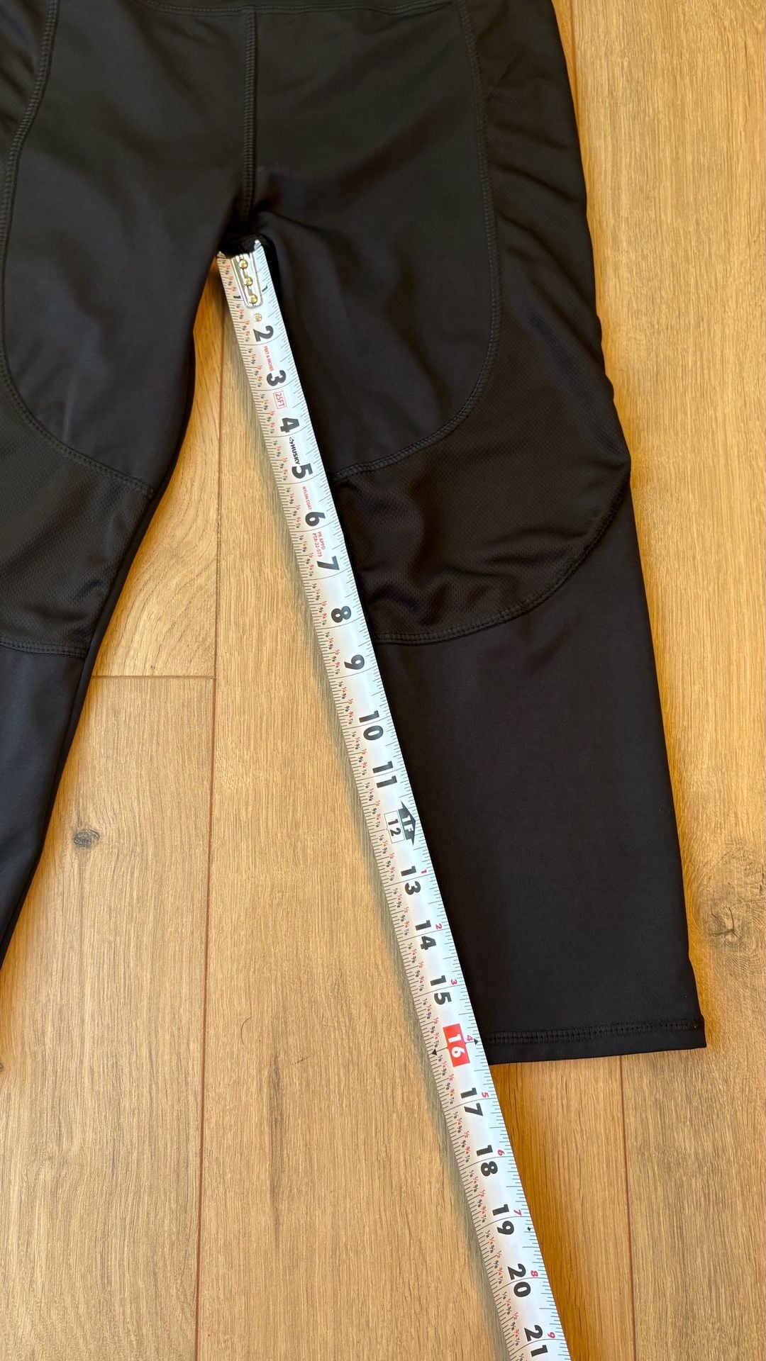 Therapy Performance Capri Leggings Size M Black Mesh Workout Active 3