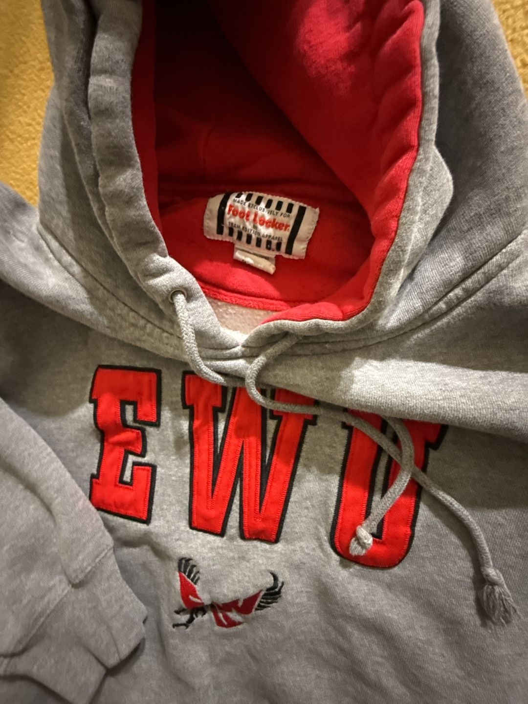 Foot Locker EWU Eastern Washington University Hoodie Gray Red 3