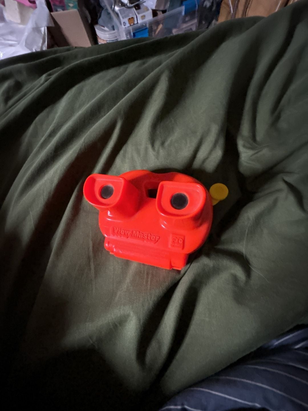 Vintage View-Master Lighted 3-D Viewer Red 2