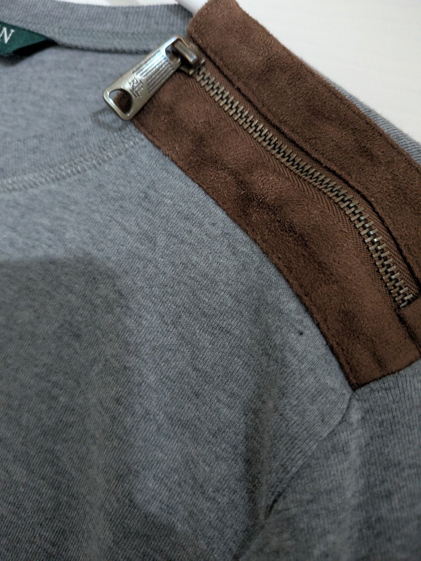 Lauren Ralph Lauren Long Sleeve Top Size L Gray Brown Suede Accents 4