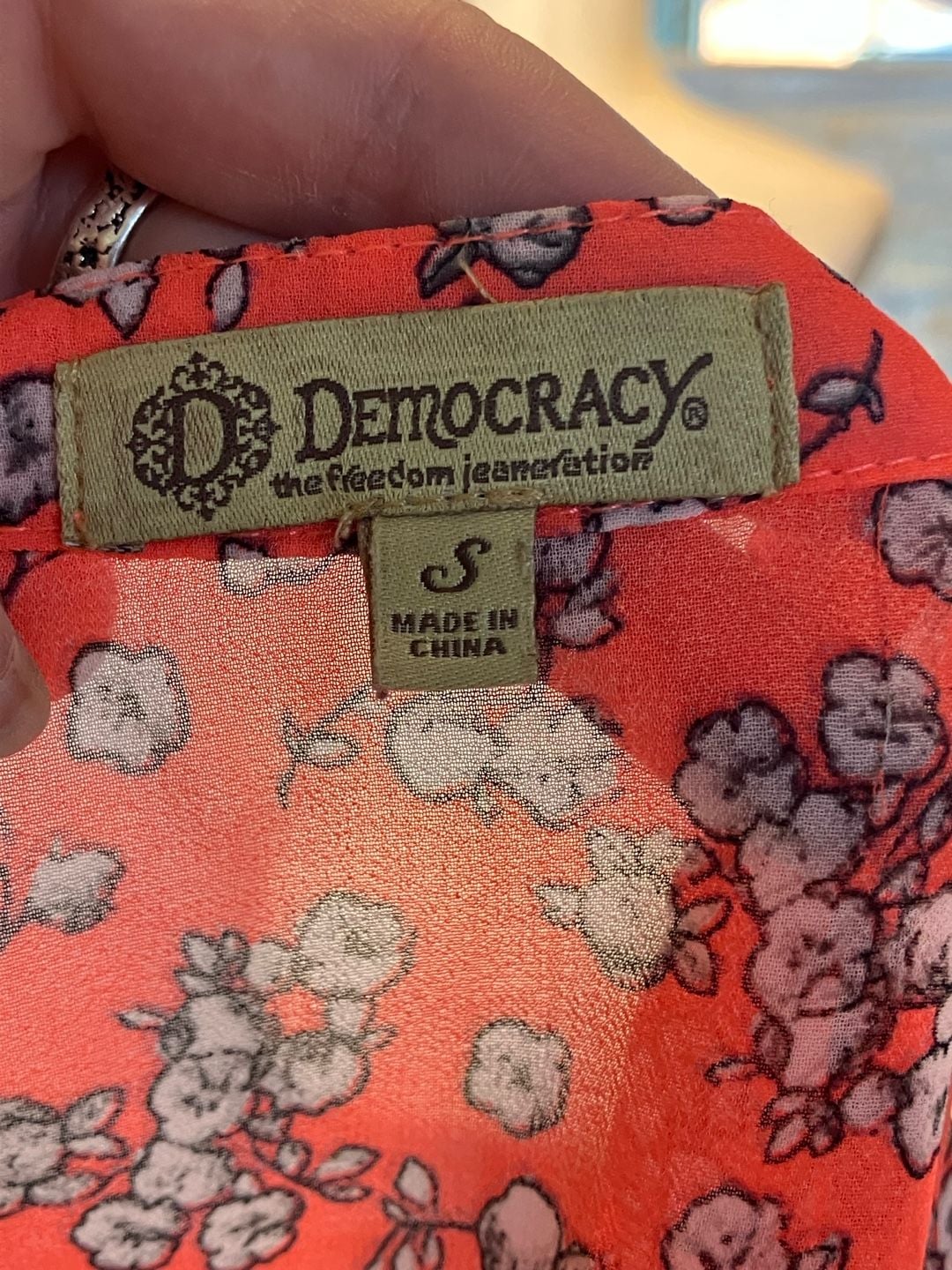 Democracy Floral Blouse Size S Orange V-Neck Tunic Top 5