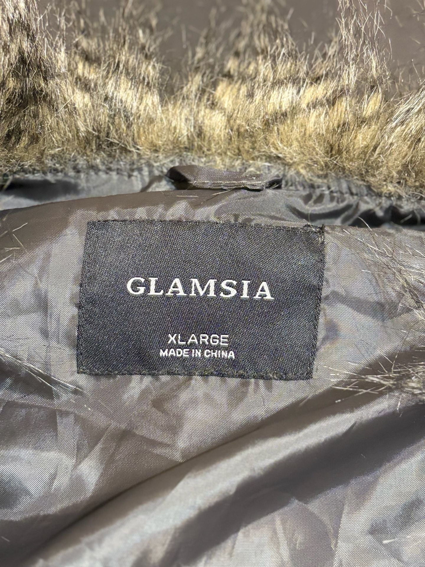 Glamsia Faux Fur Vest Size XLARGE Brown Striped Open Front 3